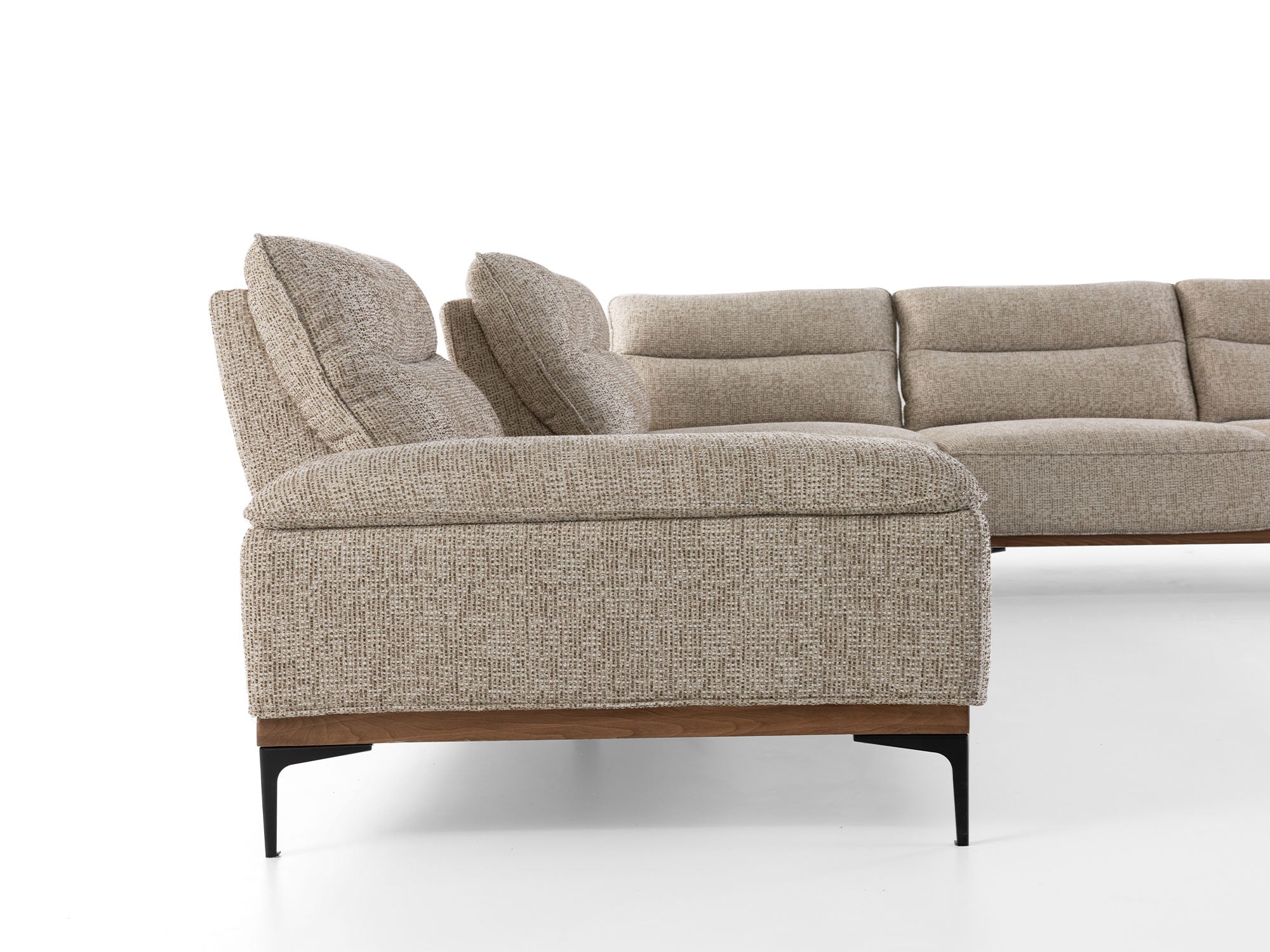 Aref Sectional Sofa