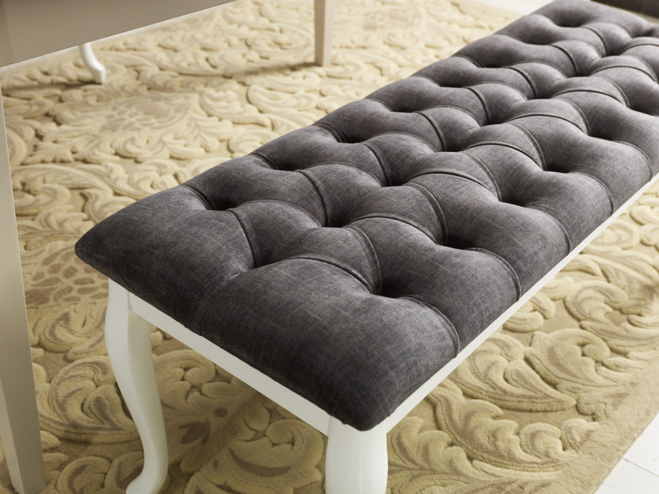 Bench With Wood Legs