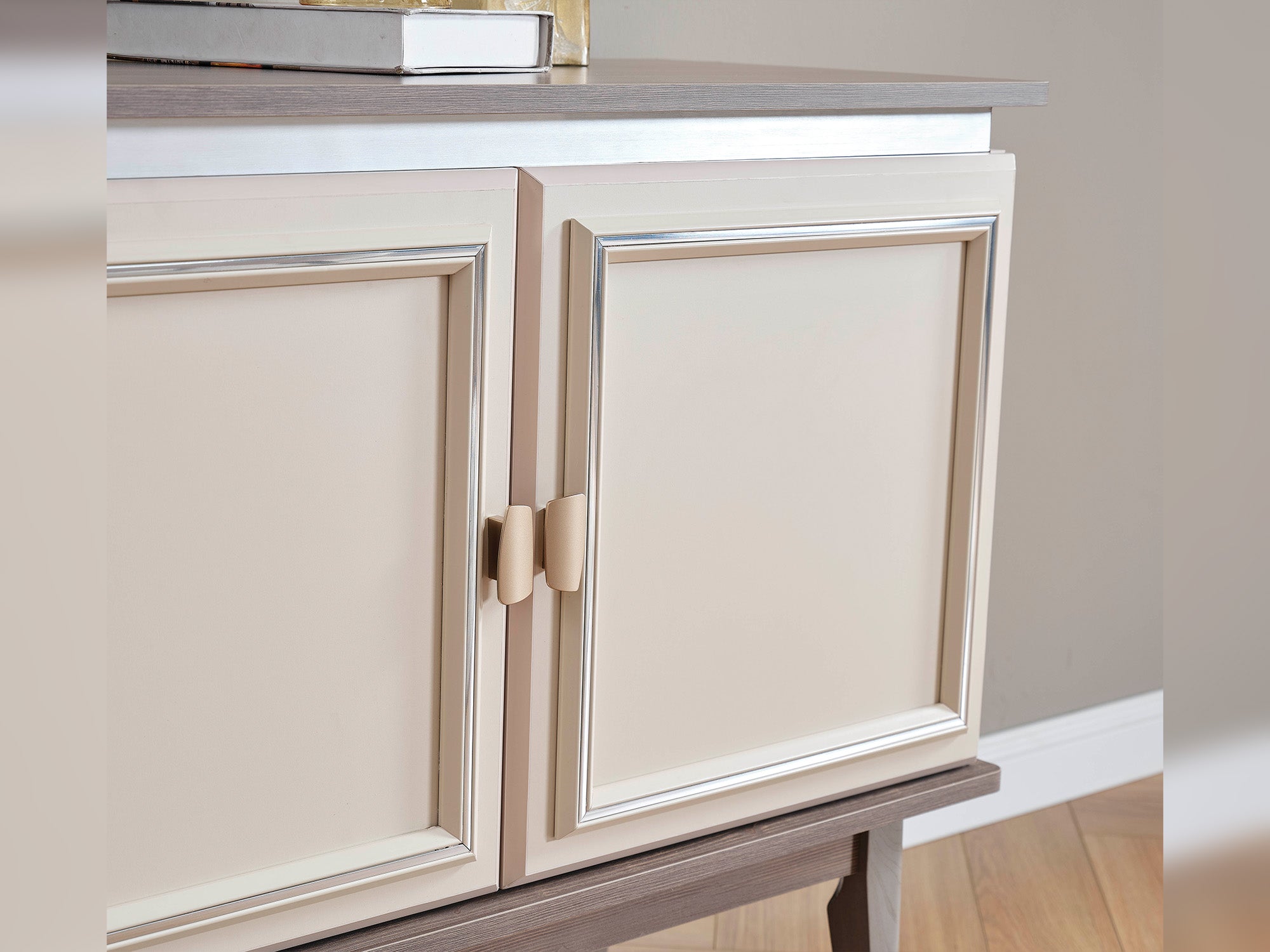 Carmen Diningroom (Consol With Mirror & Dining Table & 6 Dining Chair)