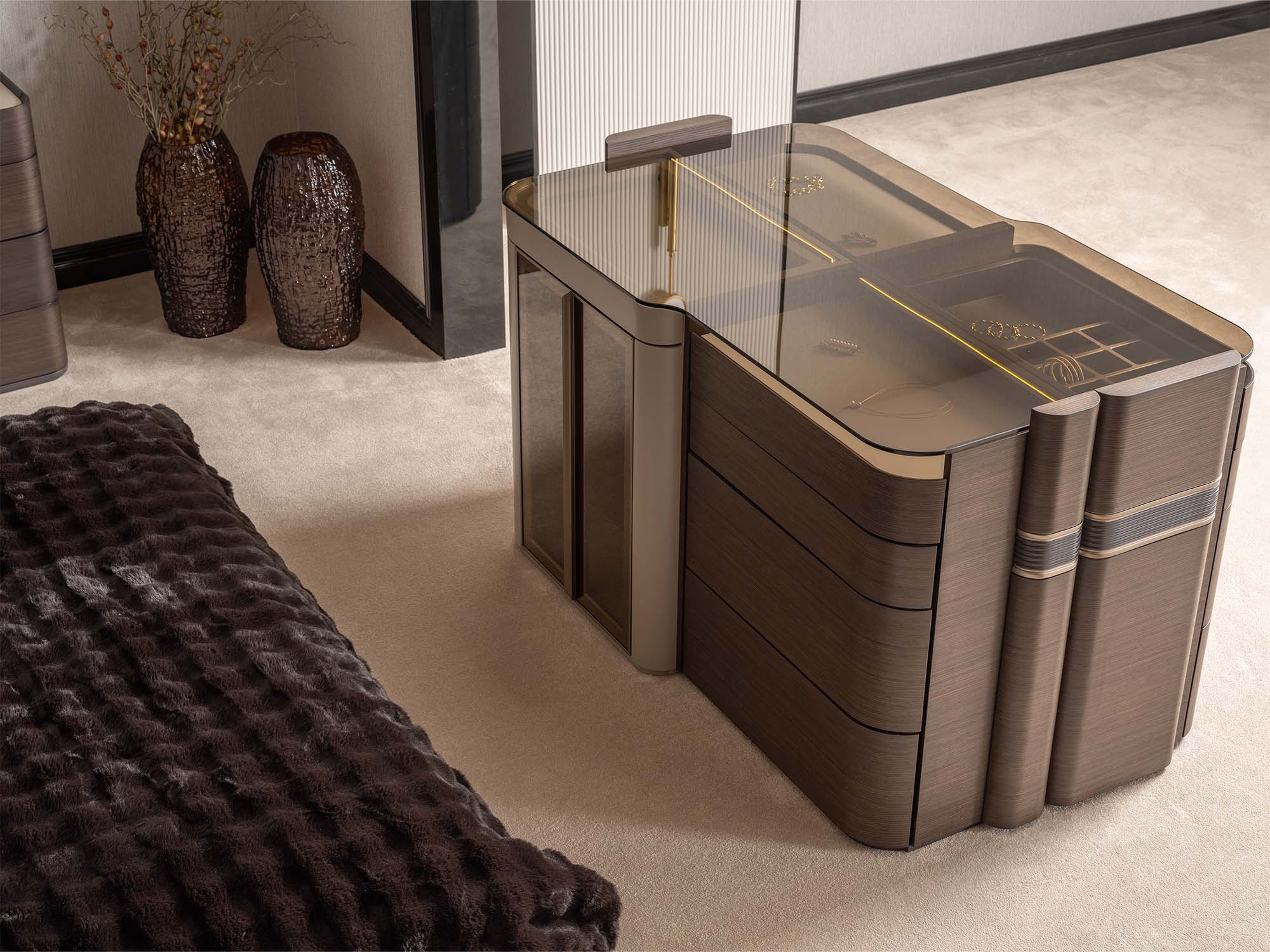 Corte Bedroom (Queen Frame With Headboard & Dresser With Mirror & Ottoman & 2 Nightstand)