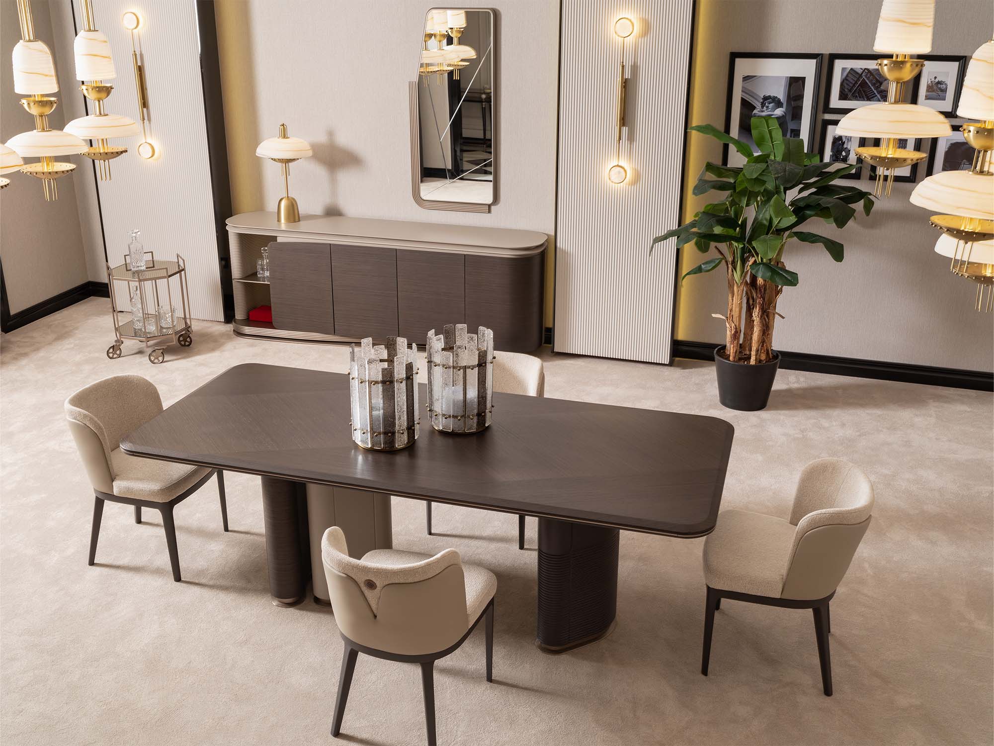 Corte Consol With Mirror