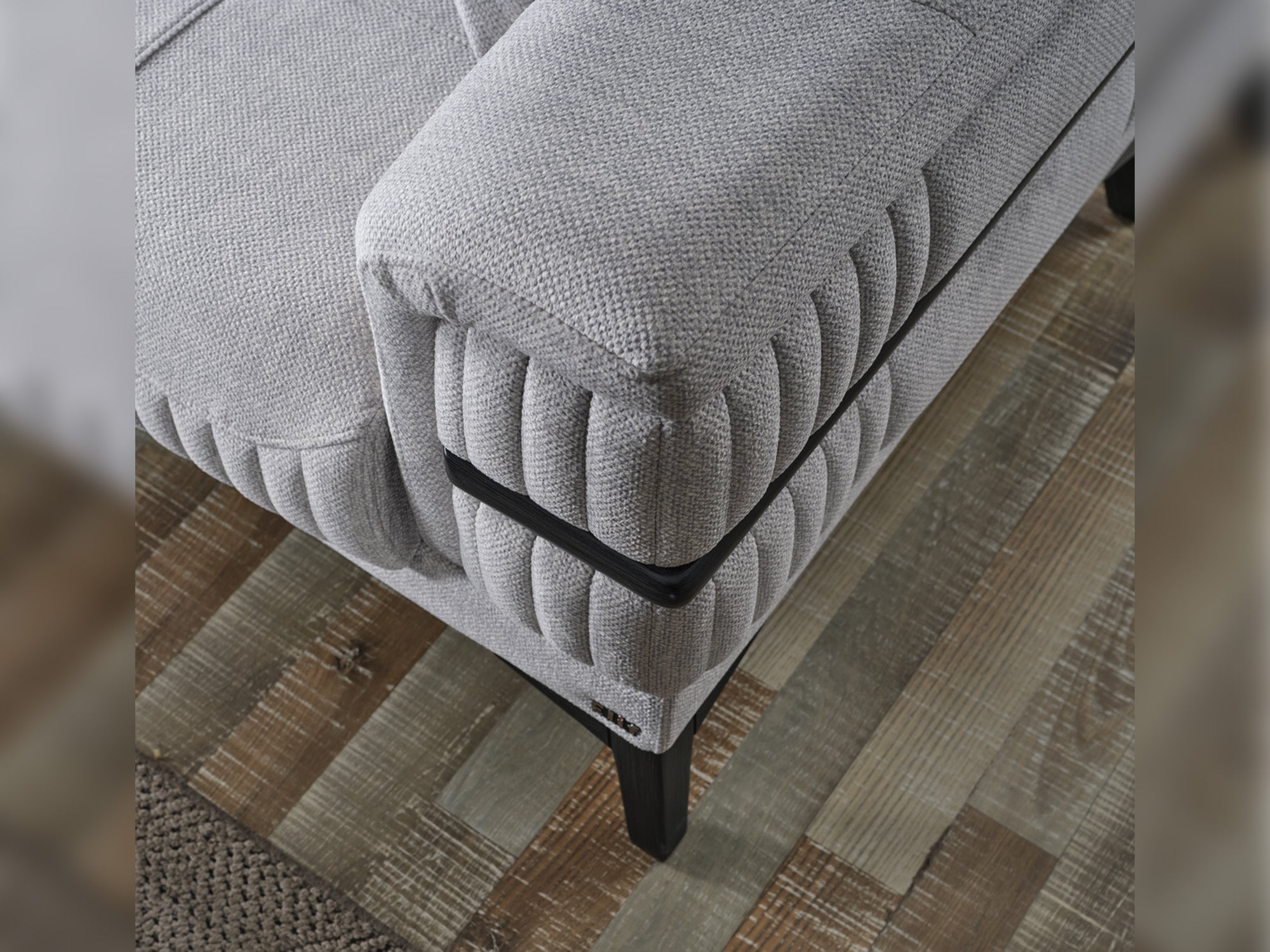 Divano Convertible Sofa