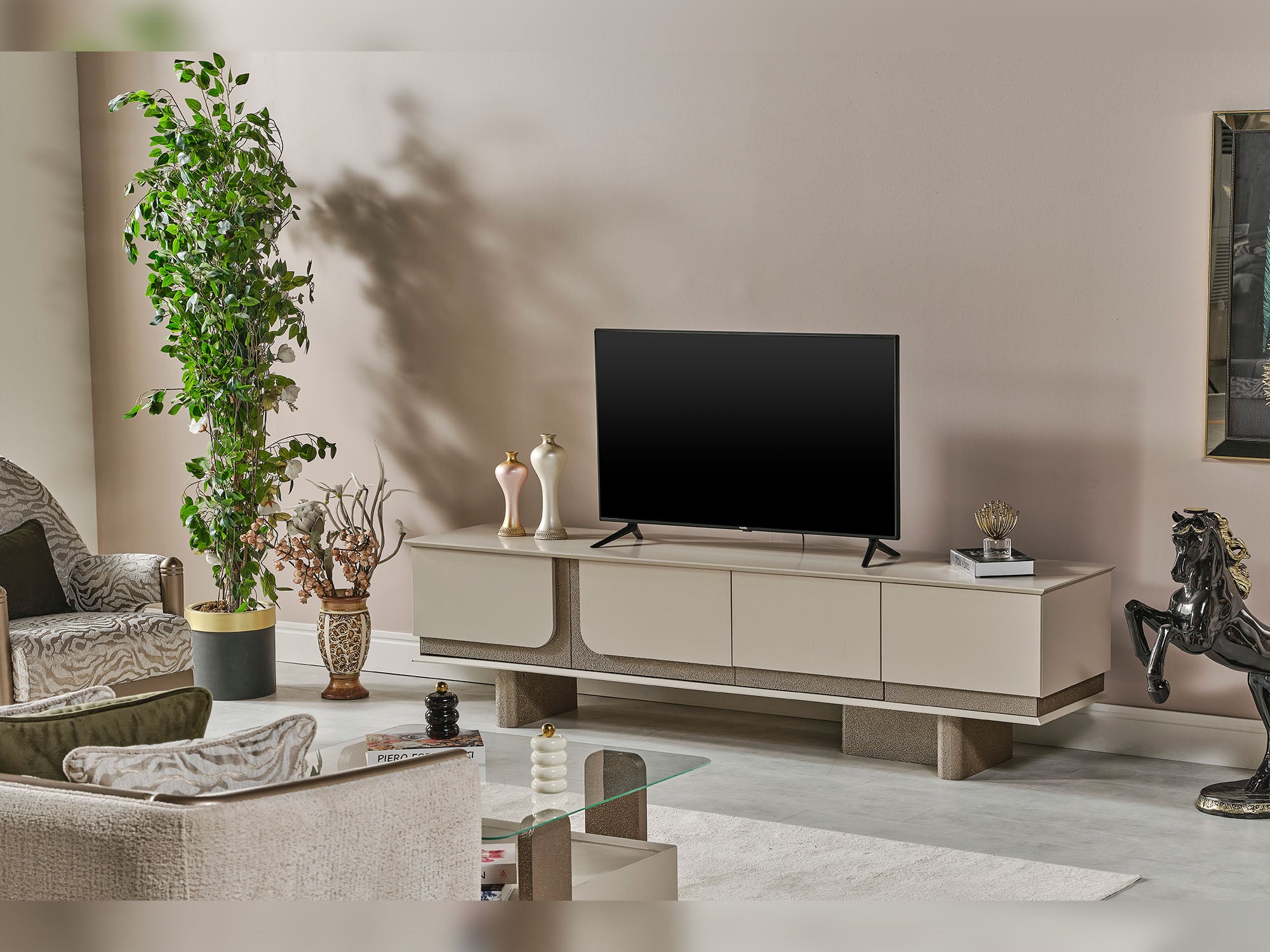Efes Mum Tv Stand