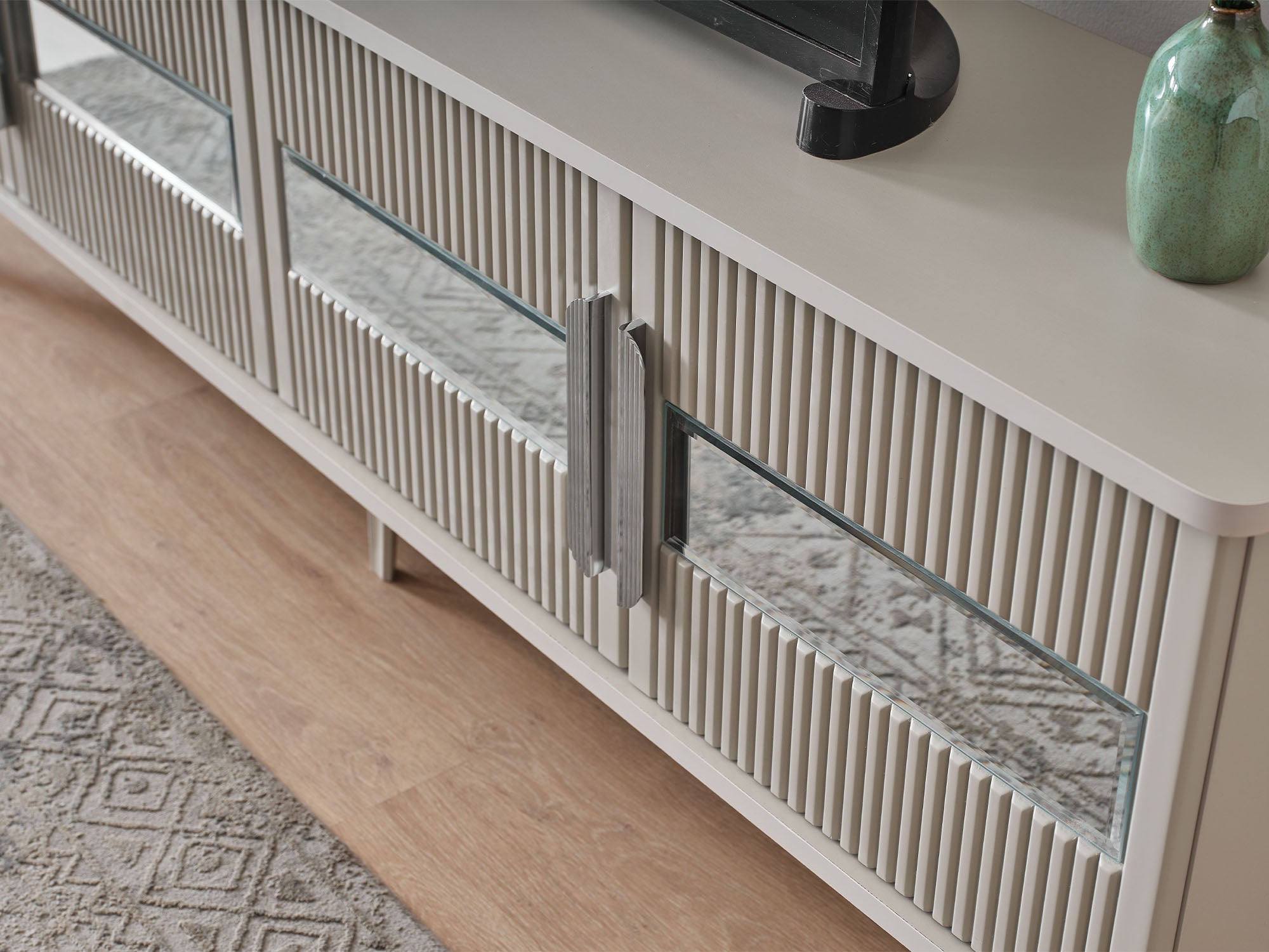 Hare Tv Stand
