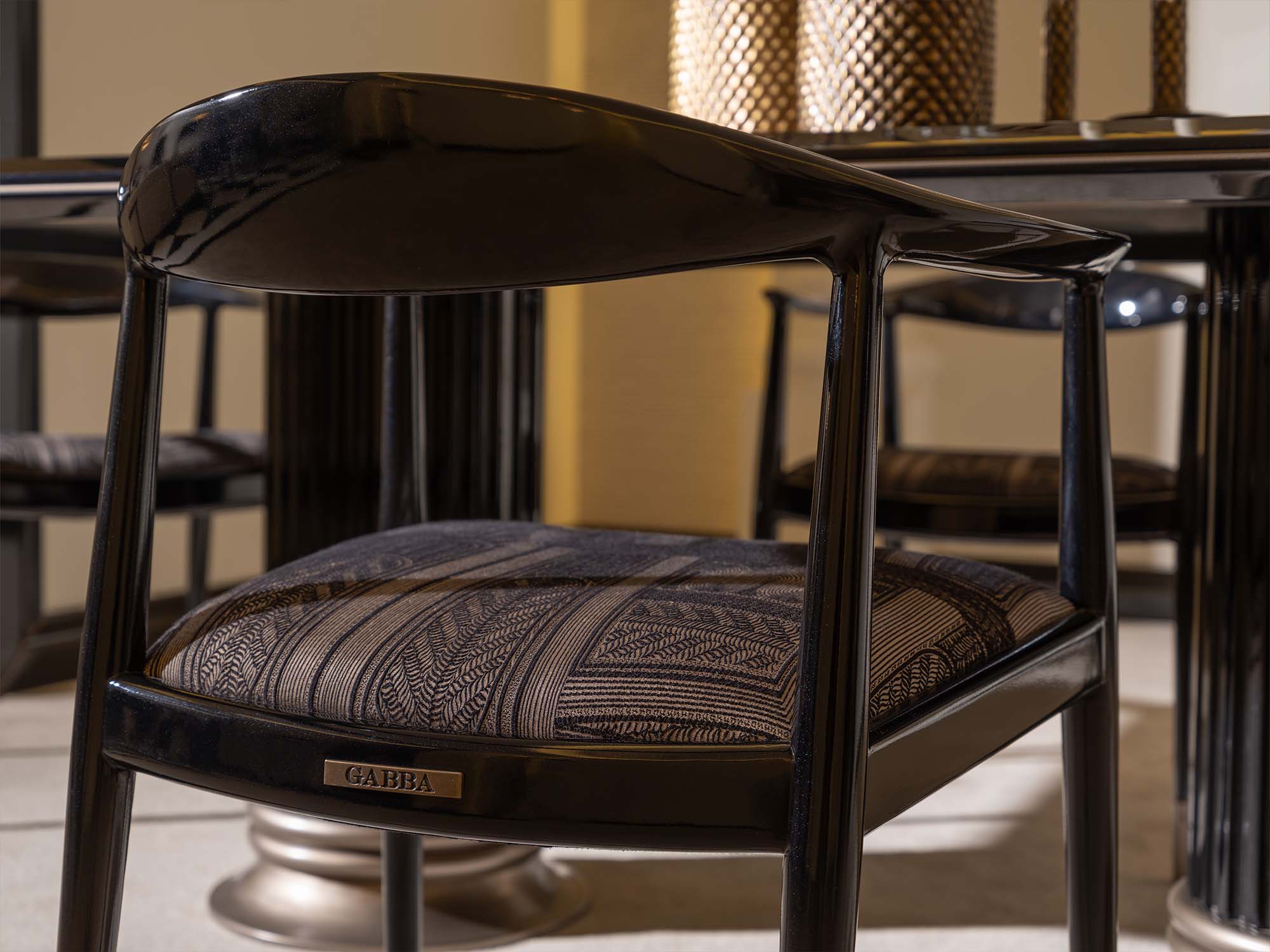 Istanbul Diningroom (Consol With Mirror & Dining Table & 6 Dining Chair)