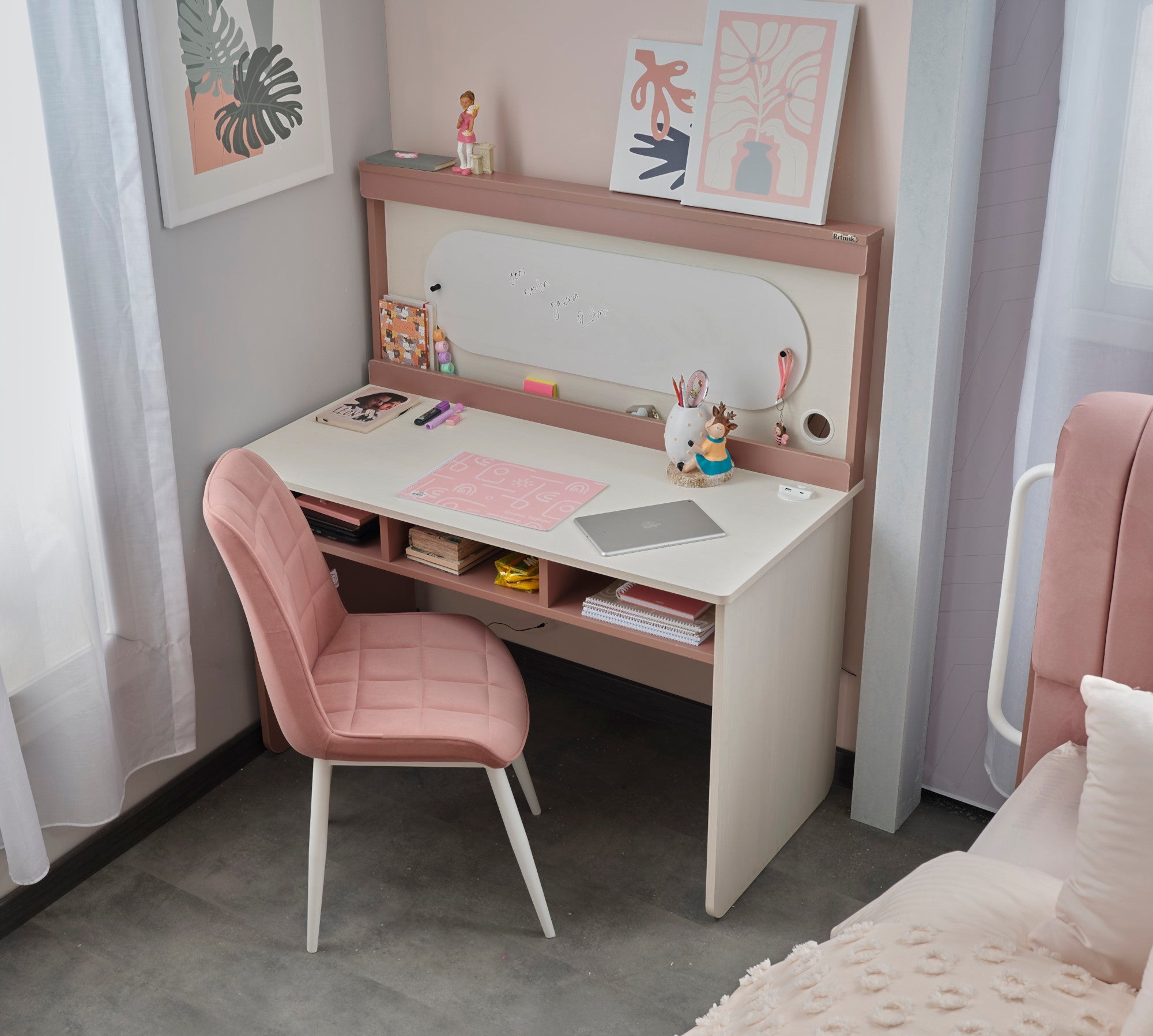 Linda Kids Room Set (Twin Bed & Study Desk & Nightstand)