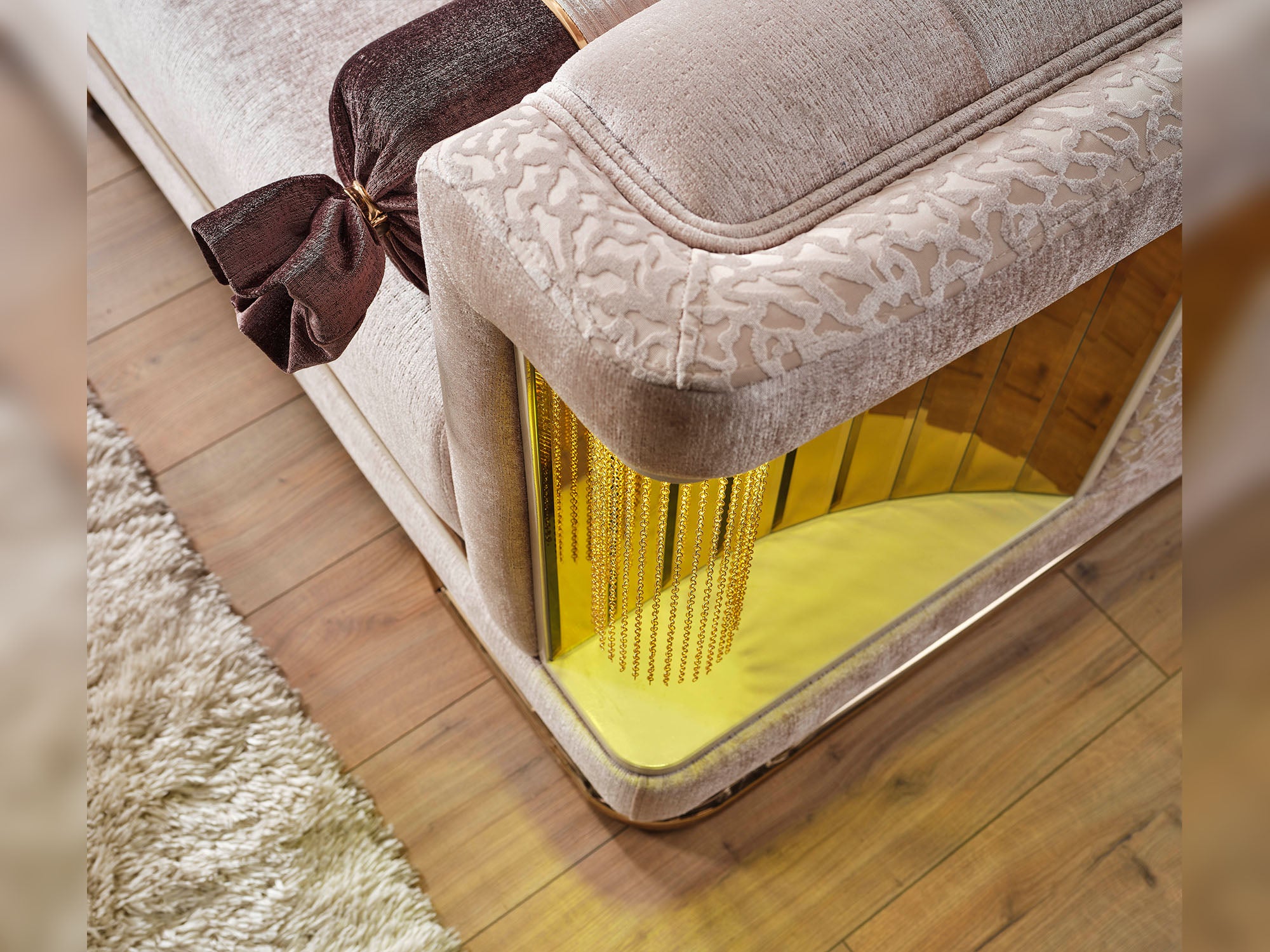 Lumina Stationay Sofa