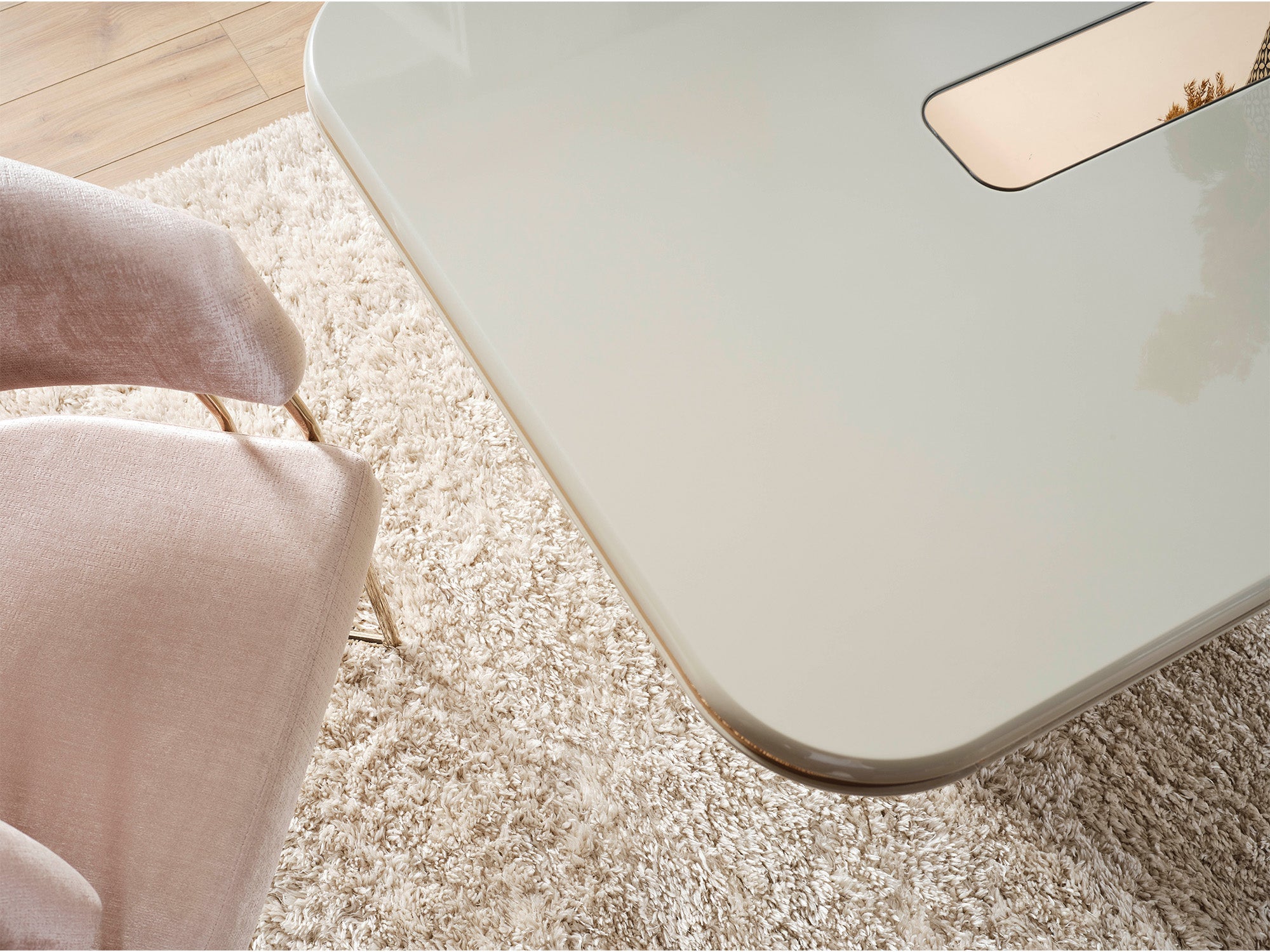 Lumina Diningroom (Consol With Mirror & Dining Table & 6 Dining Chair)