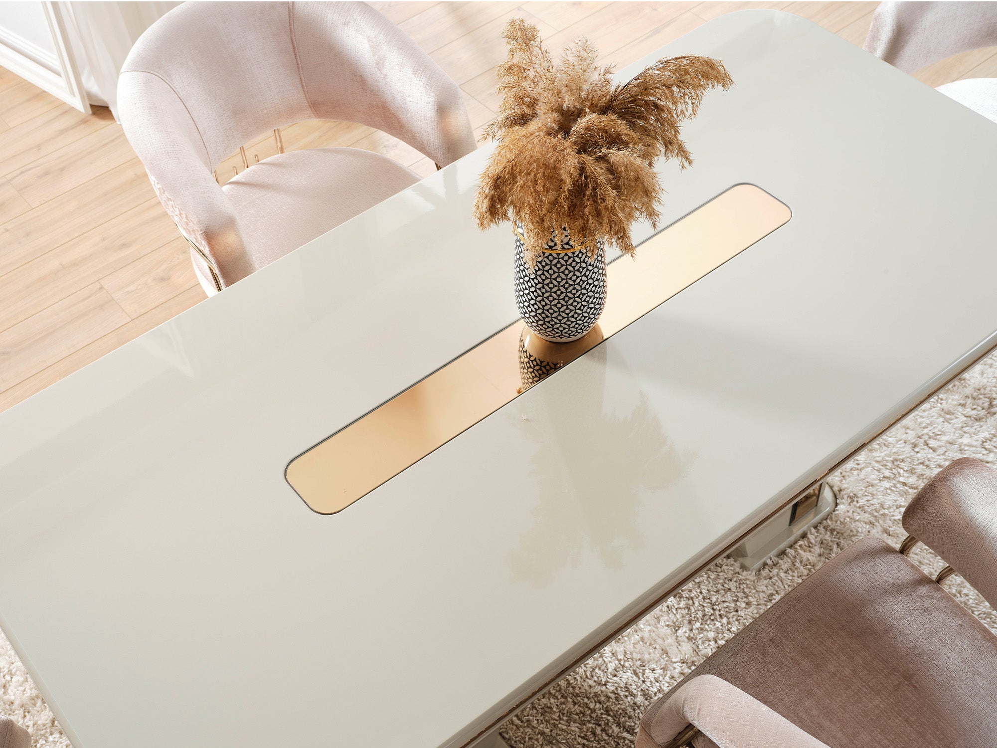 Lumina Diningroom (Consol With Mirror & Dining Table & 6 Dining Chair)