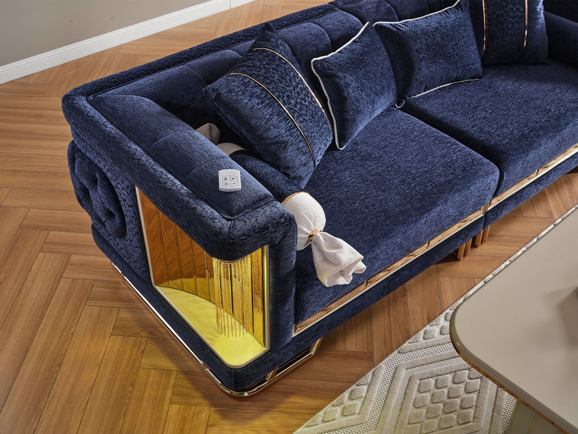 Lumina Stationay Sofa