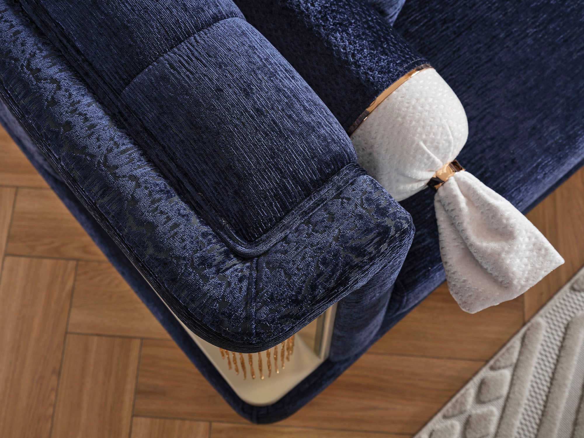 Lumina Stationay Sofa