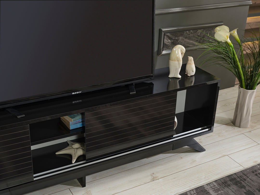Luxia Tv Stand