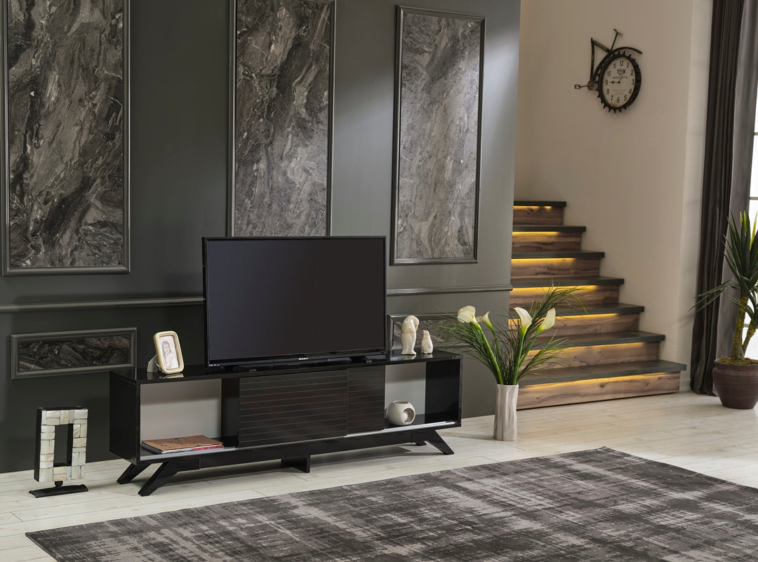 Luxia Tv Stand