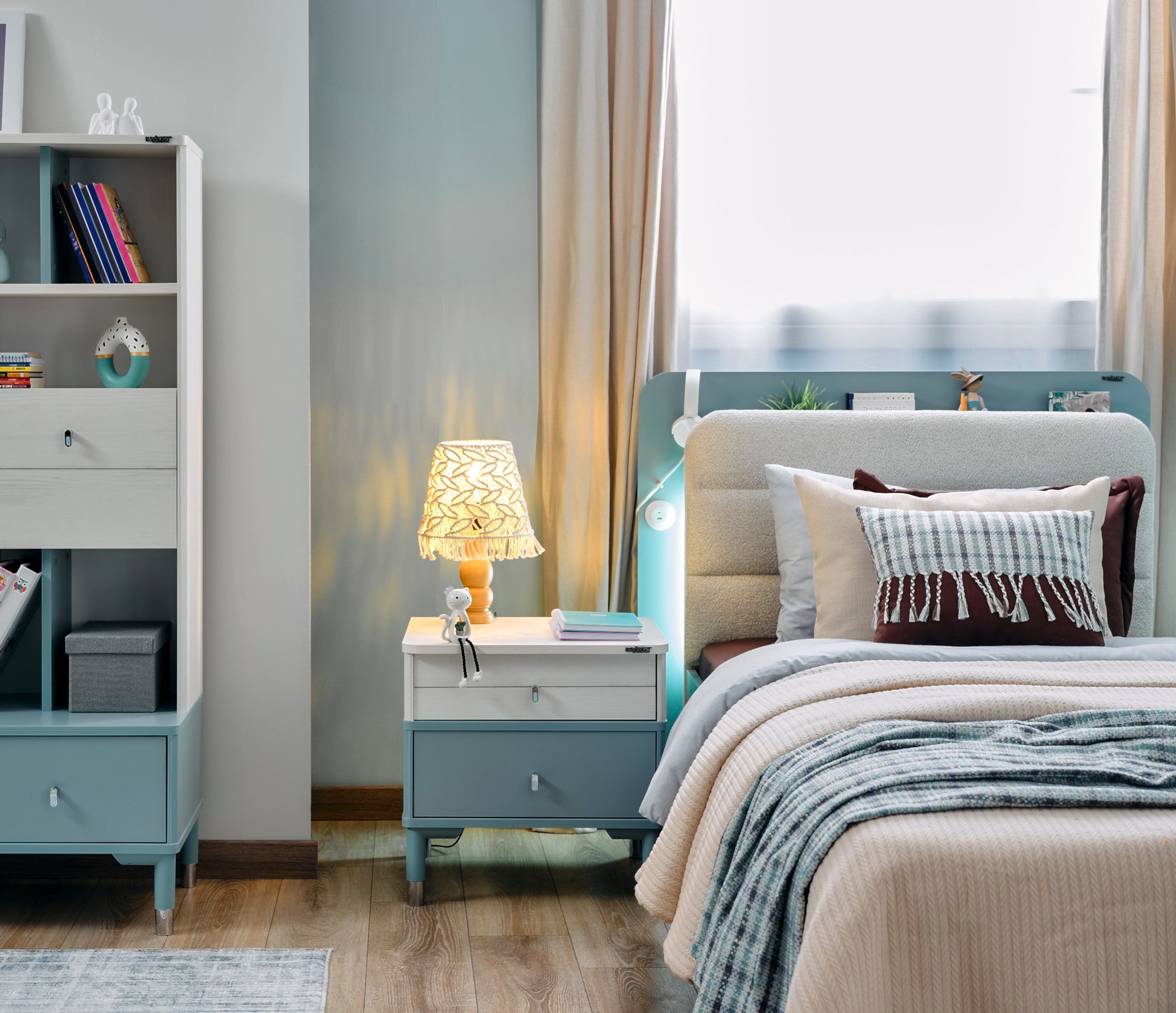 Marin Nightstand