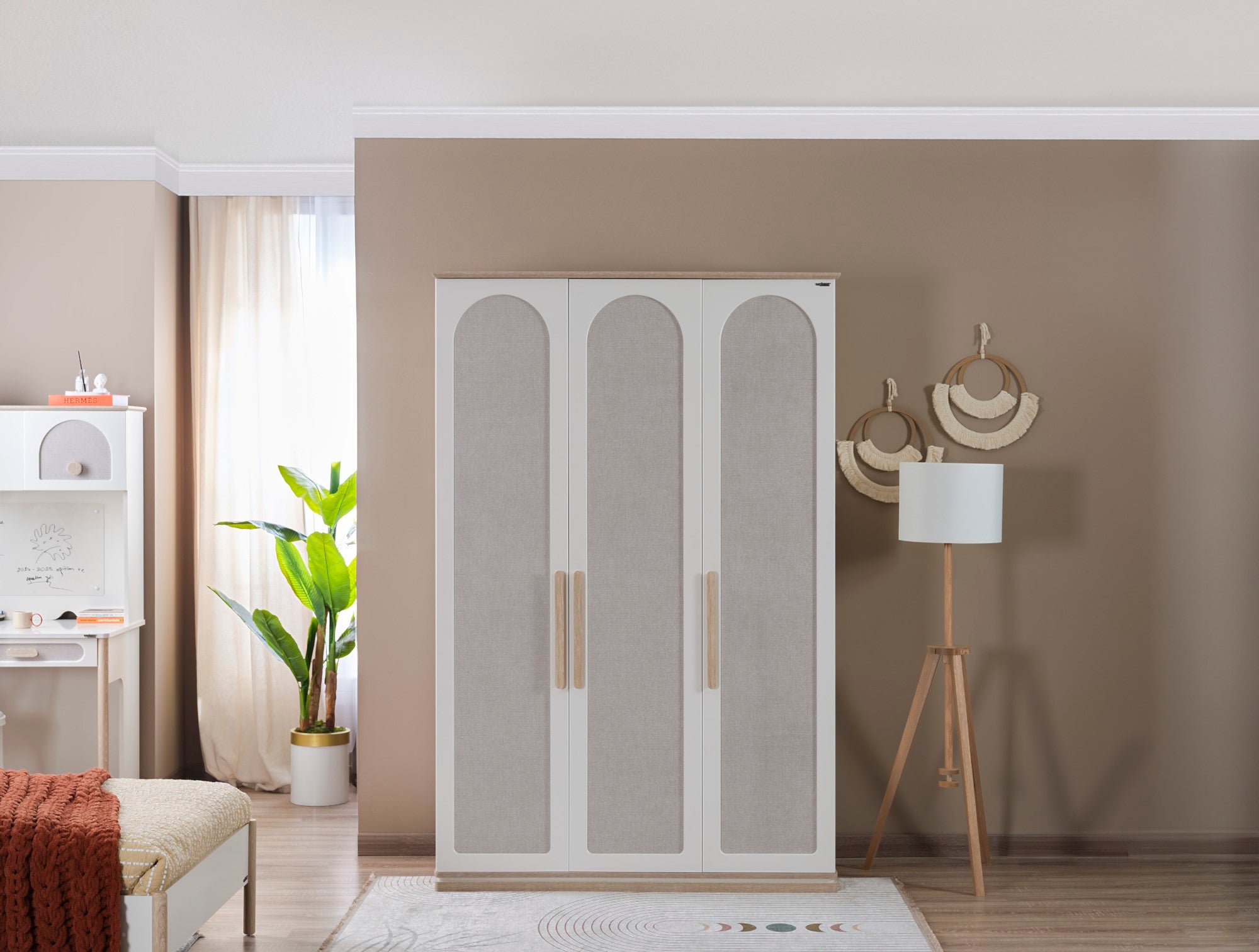 Mosso 3 Door Wardrobe