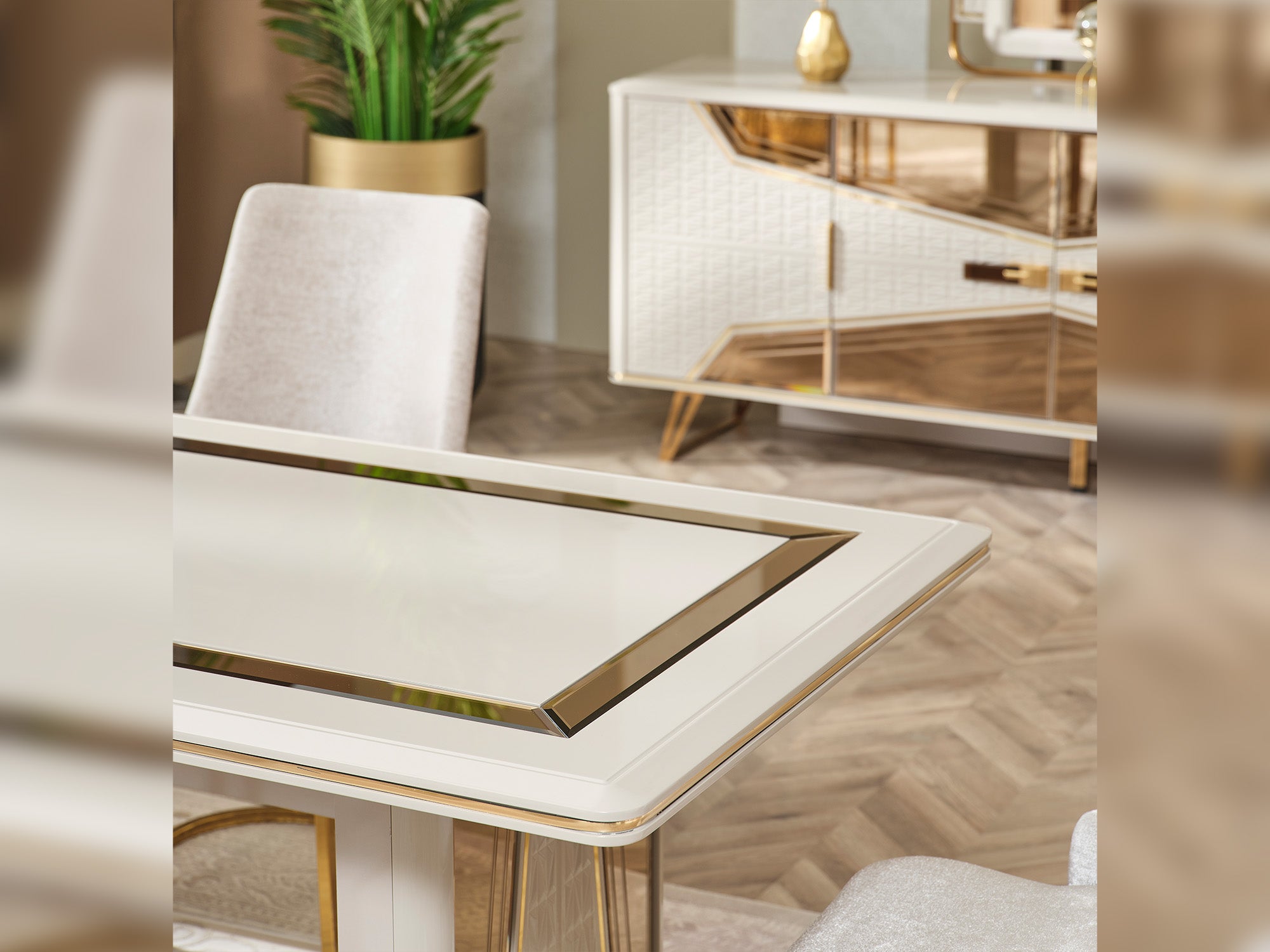 Milano Max Diningroom (Consol With Mirror & Dining Table & 6 Dining Chair)