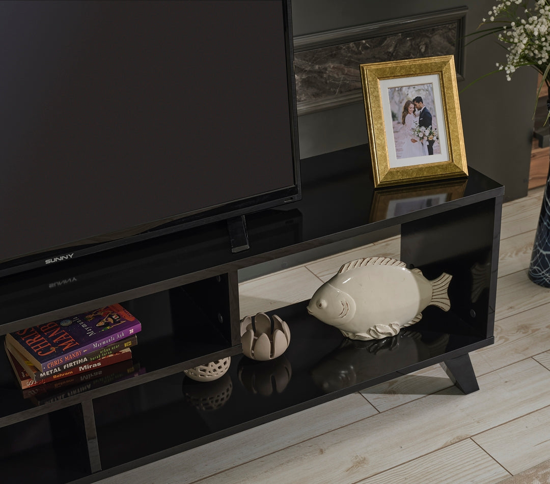 Parma Tv Stand