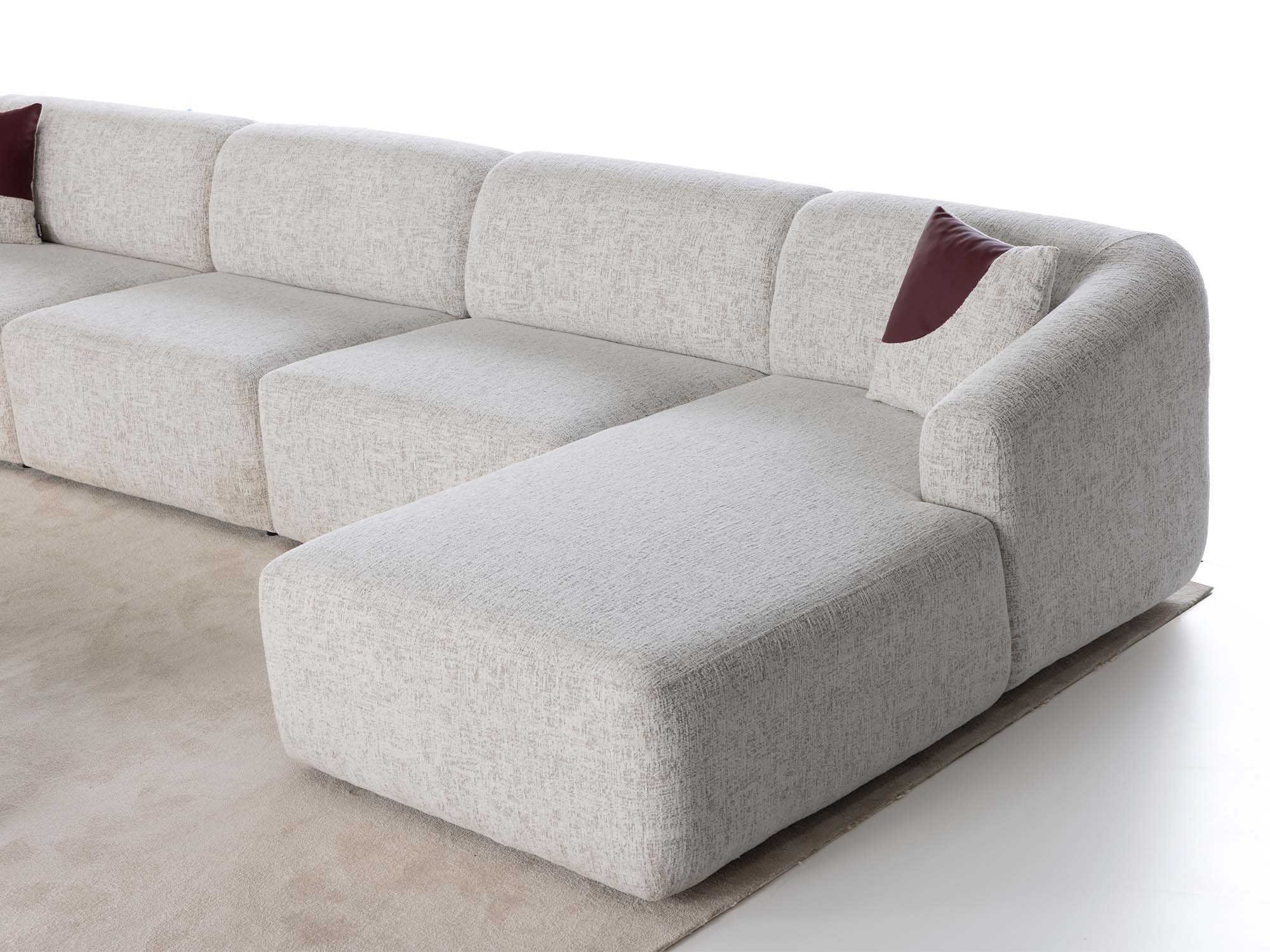 Pralin Sectional Sofa