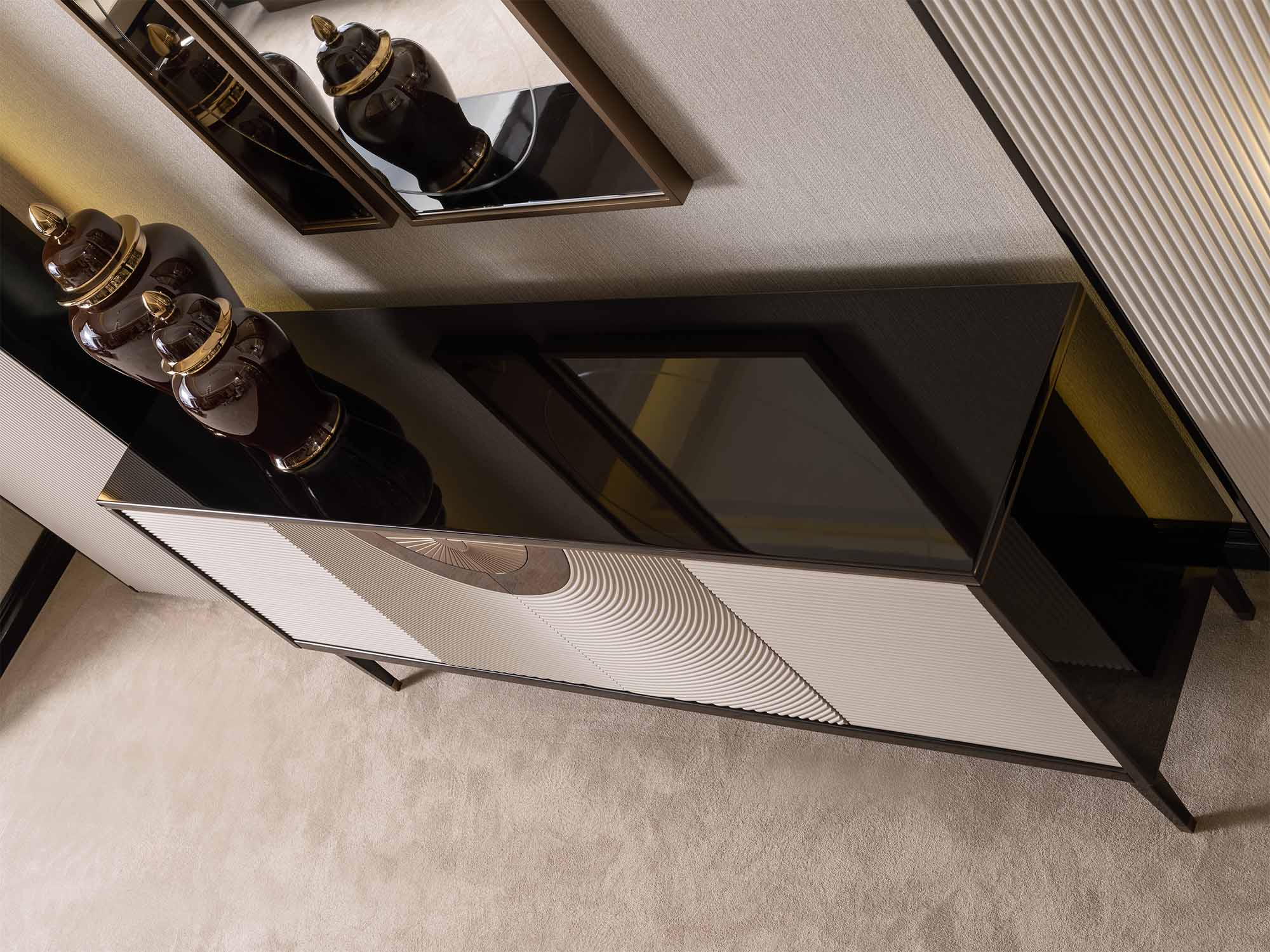 Revora Diningroom (Consol With Mirror & Dining Table & 2 Lux Dining Chair & 2 Dining Chair)