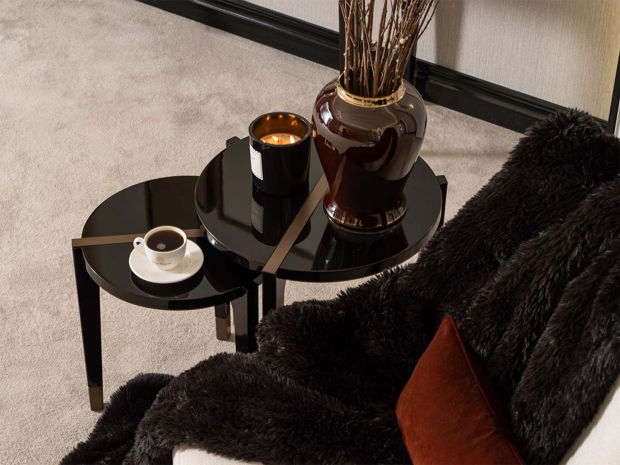 Revora Nesting Table