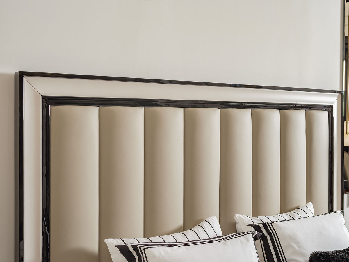 Senato Bedroom (Queen Frame With Headboard & Dresser With Mirror & Ottoman & 2 Nightstand & Bench)