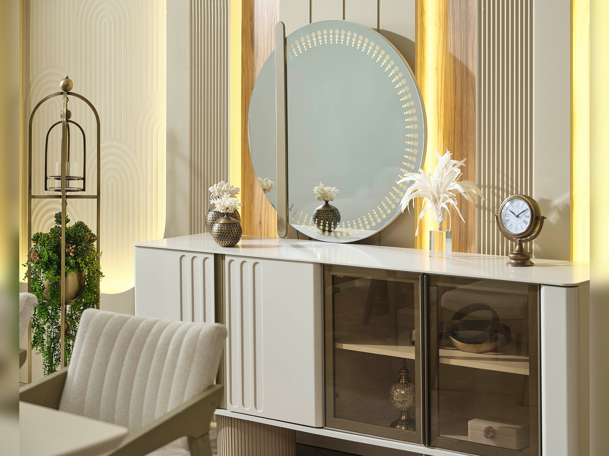 Verona Diningroom (Consol With Mirror & Dining Table & 6 Dining Chair)