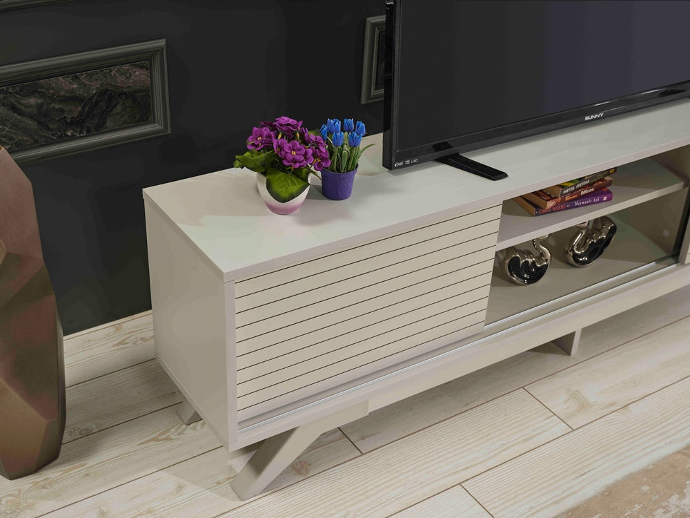 Luxia Tv Stand