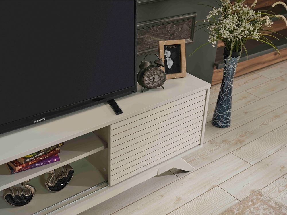 Luxia Tv Stand