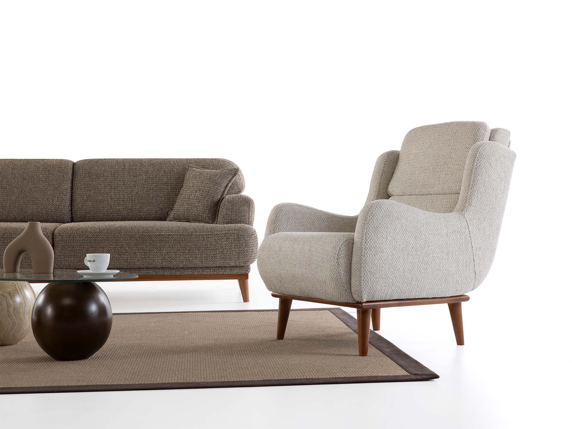 Aida Chair