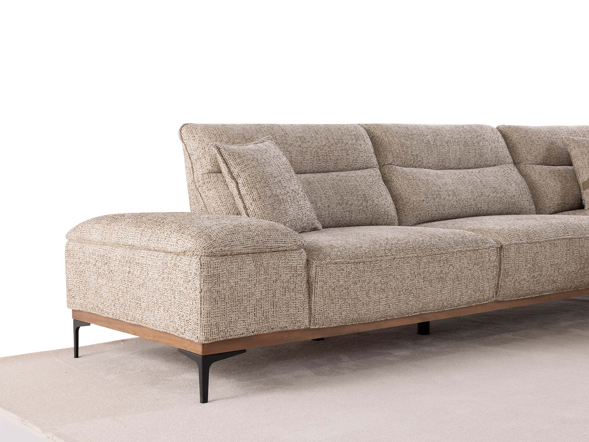 Aref Sectional Sofa