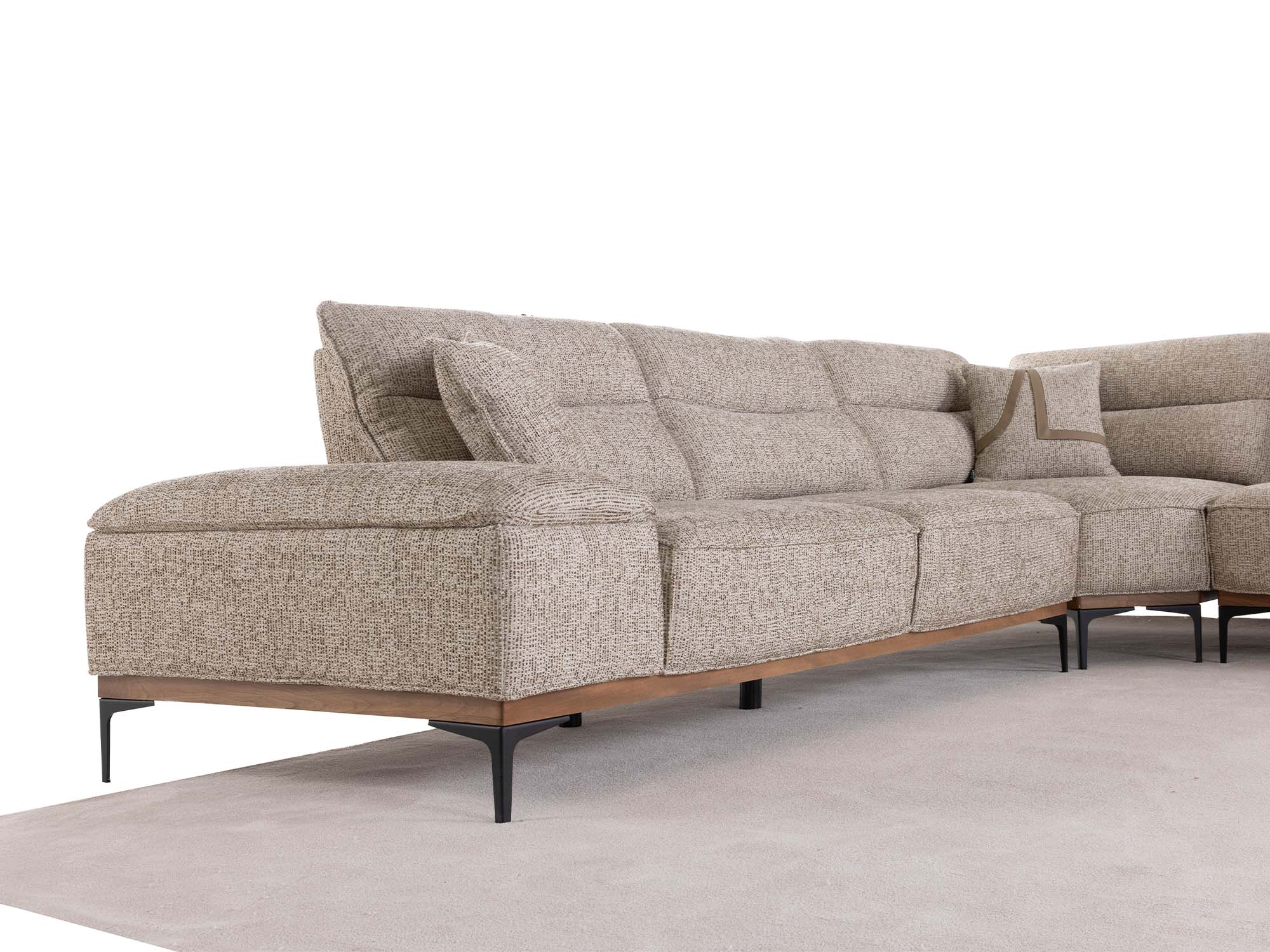 Aref Sectional Sofa