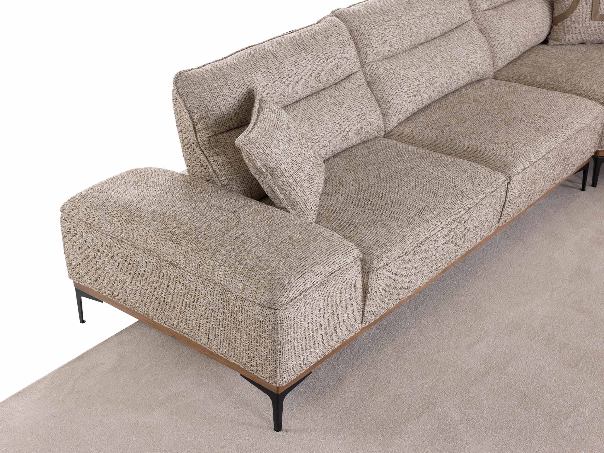Aref Sectional Sofa