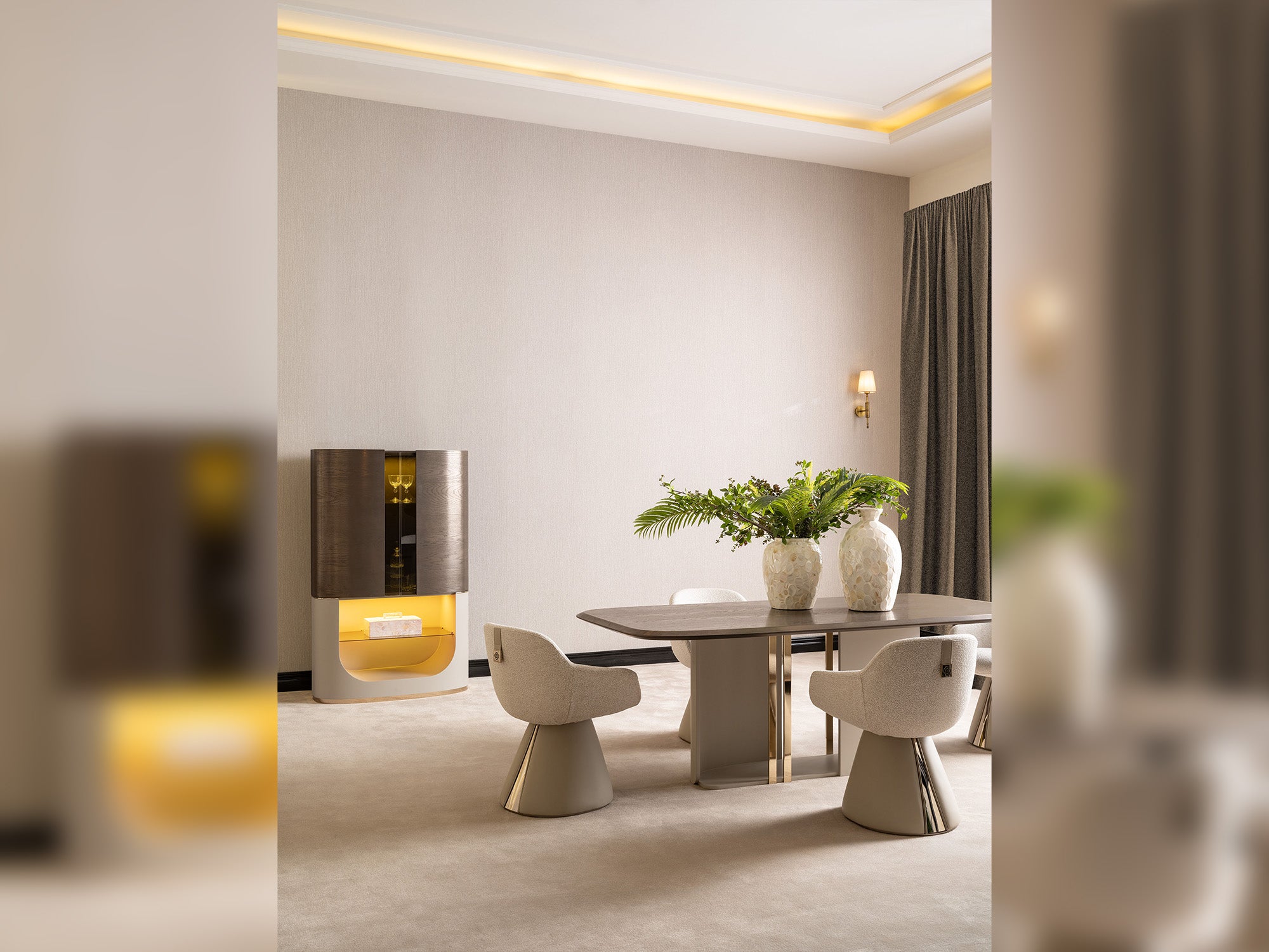 Calista Diningroom (Consol With Mirror & Dining Table & 6 Dining Chair)
