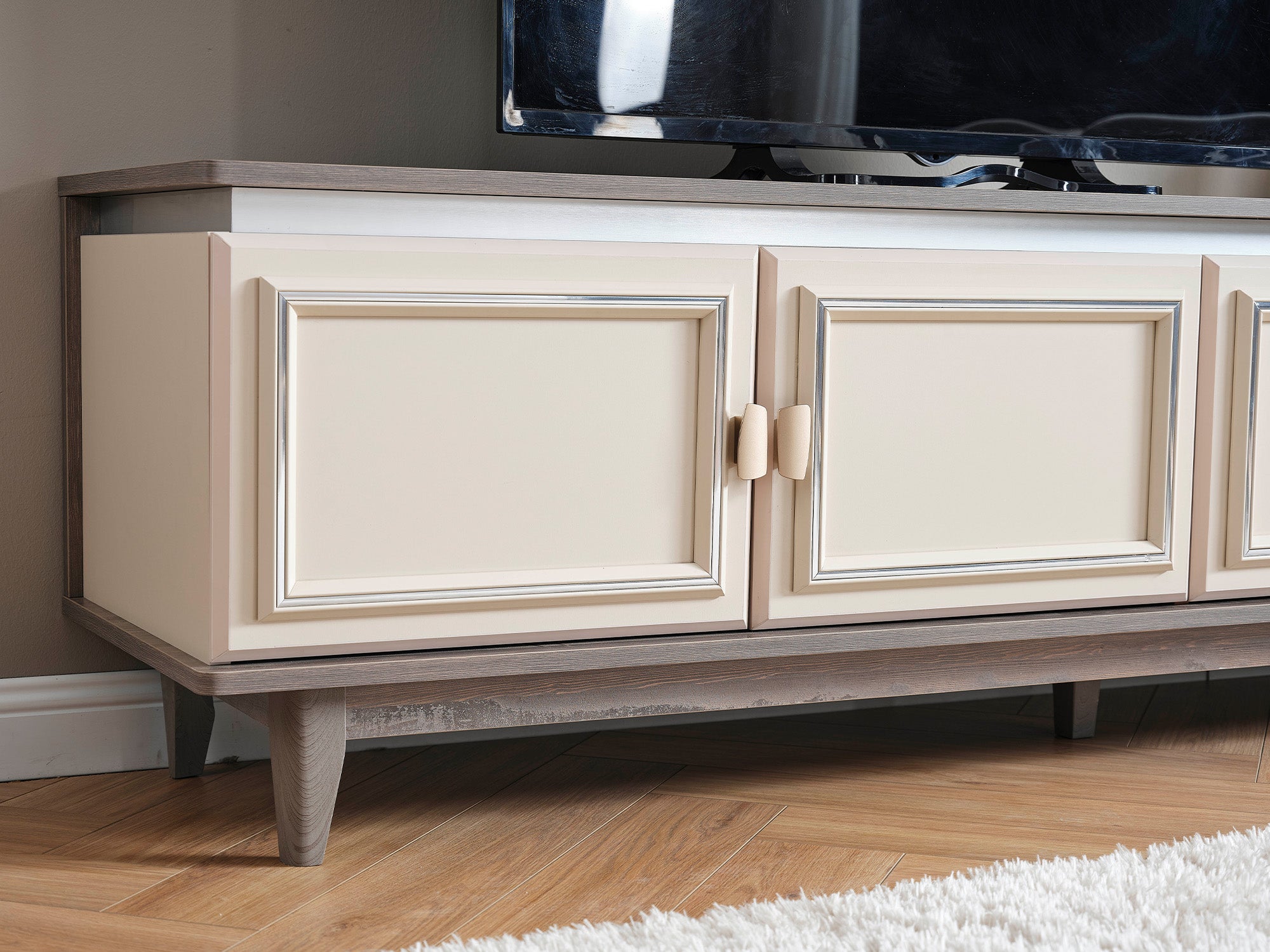 Carmen Tv Stand