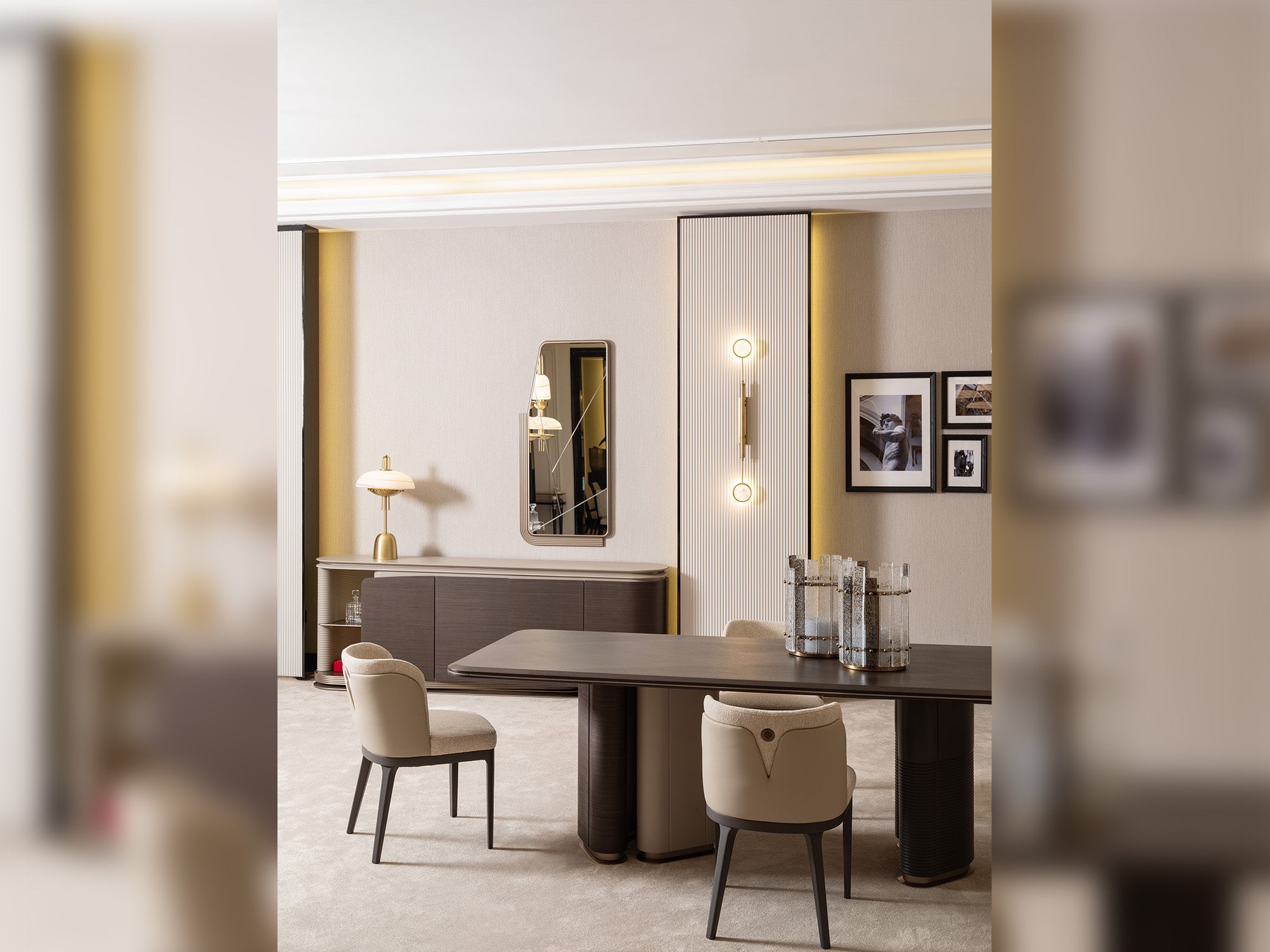 Corte Consol With Mirror