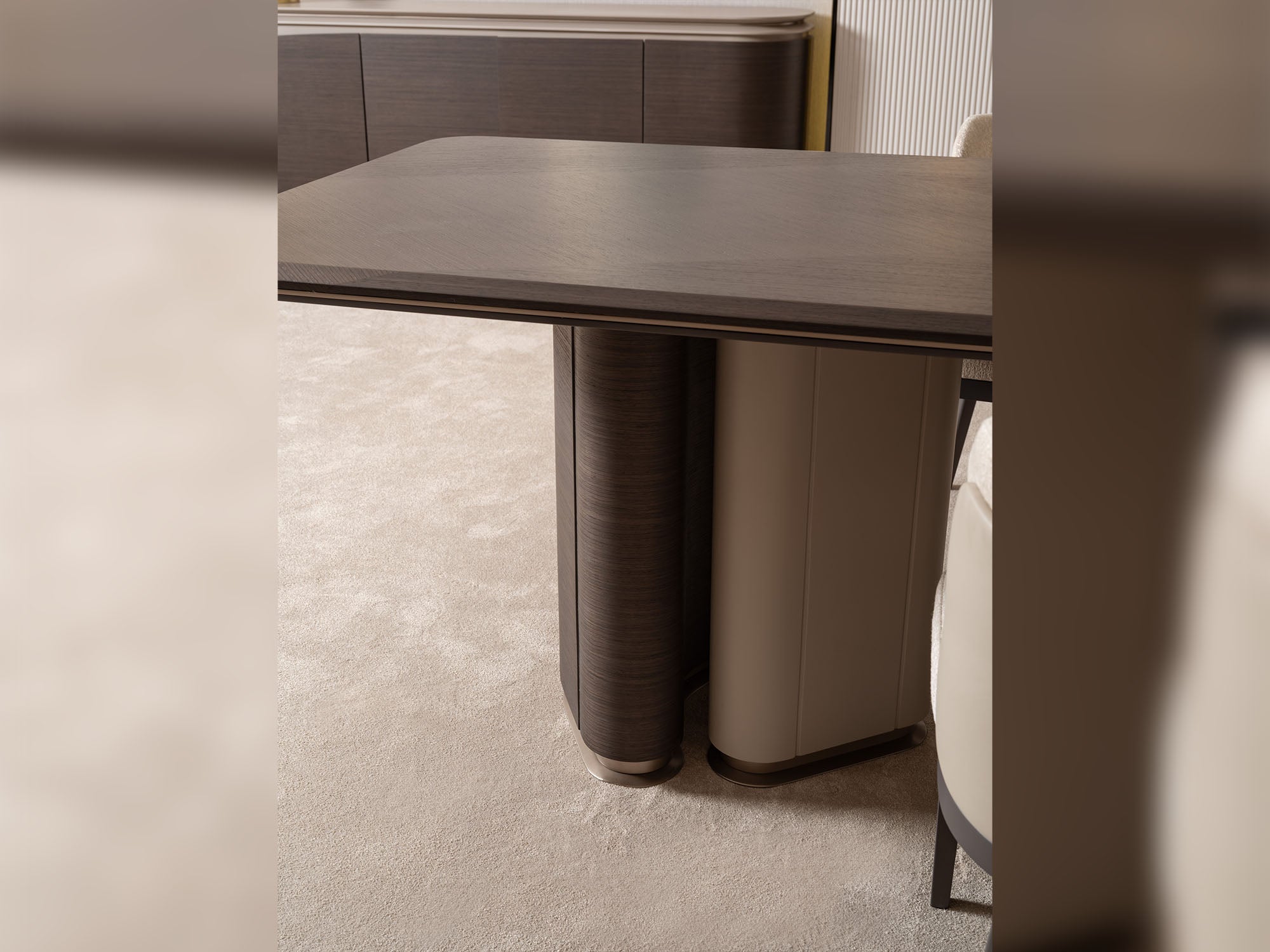 Corte Dining Table