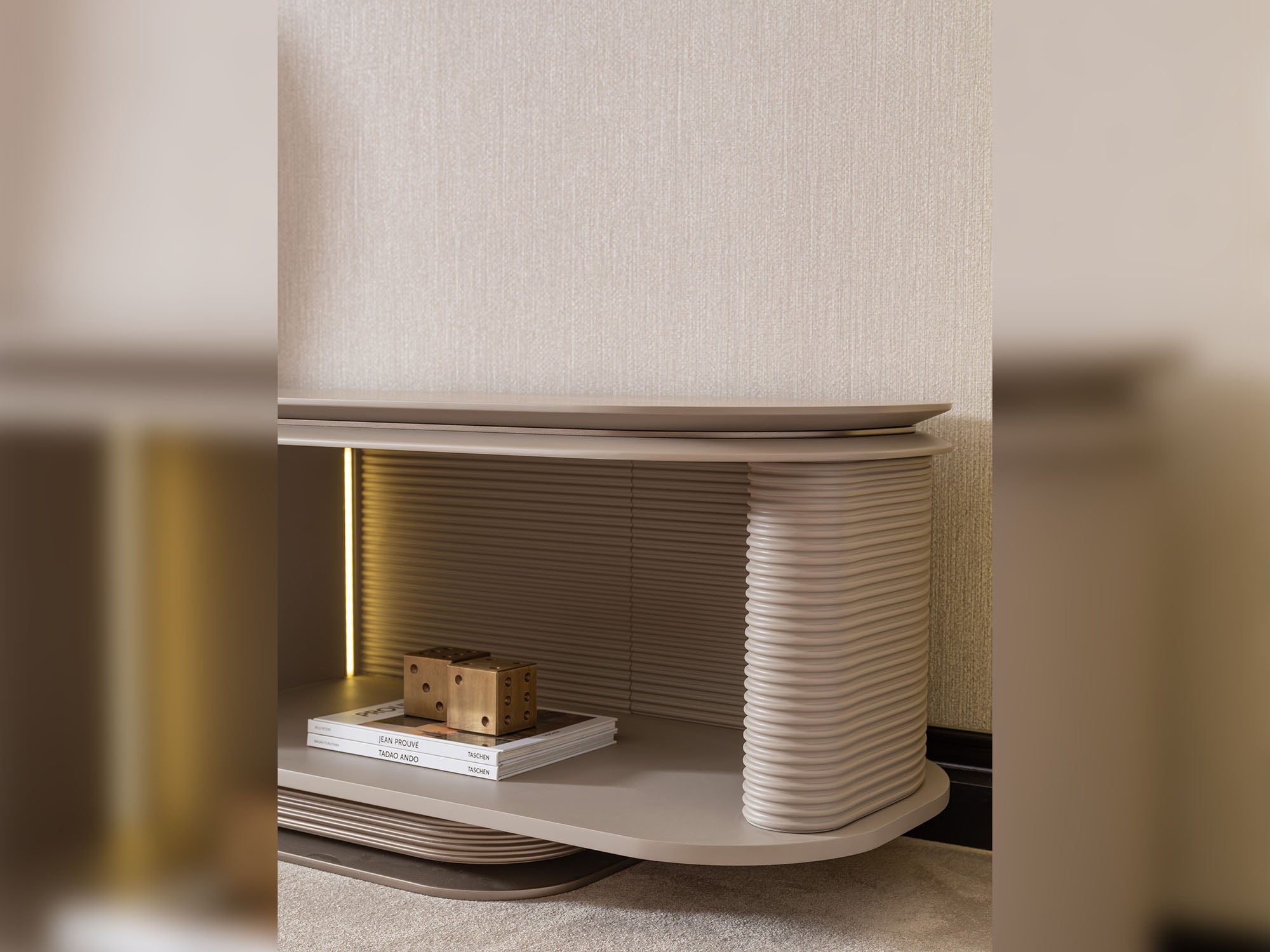 Corte Tv Stand