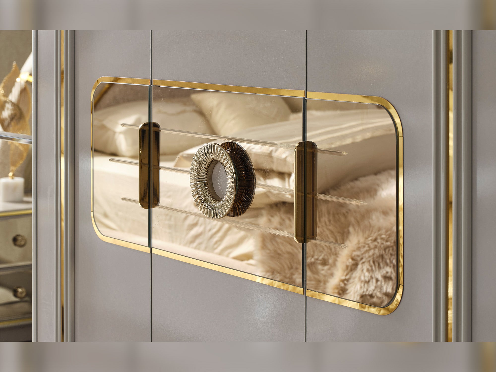 Delux Wardrobe