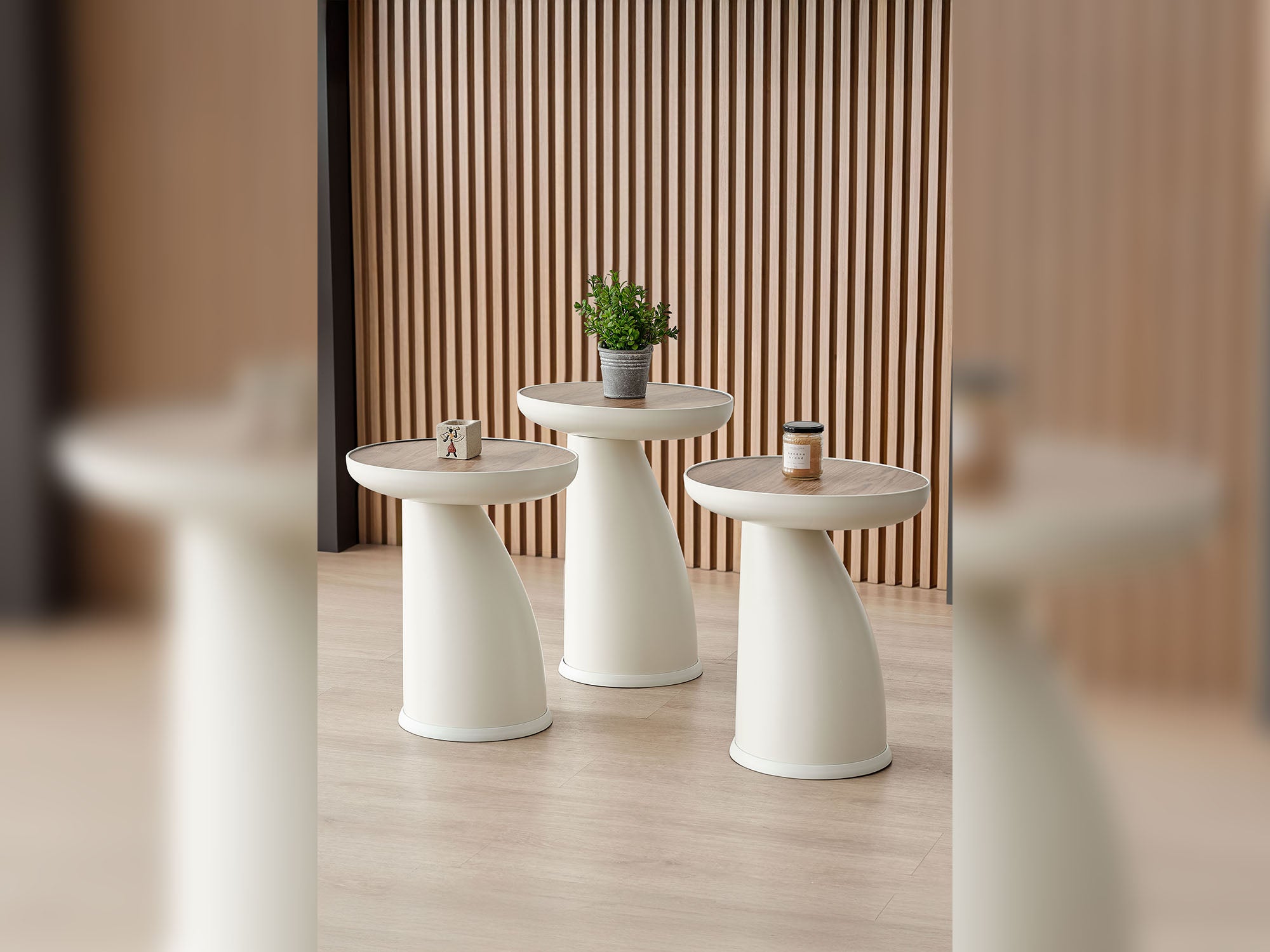 Elips Coffee Table