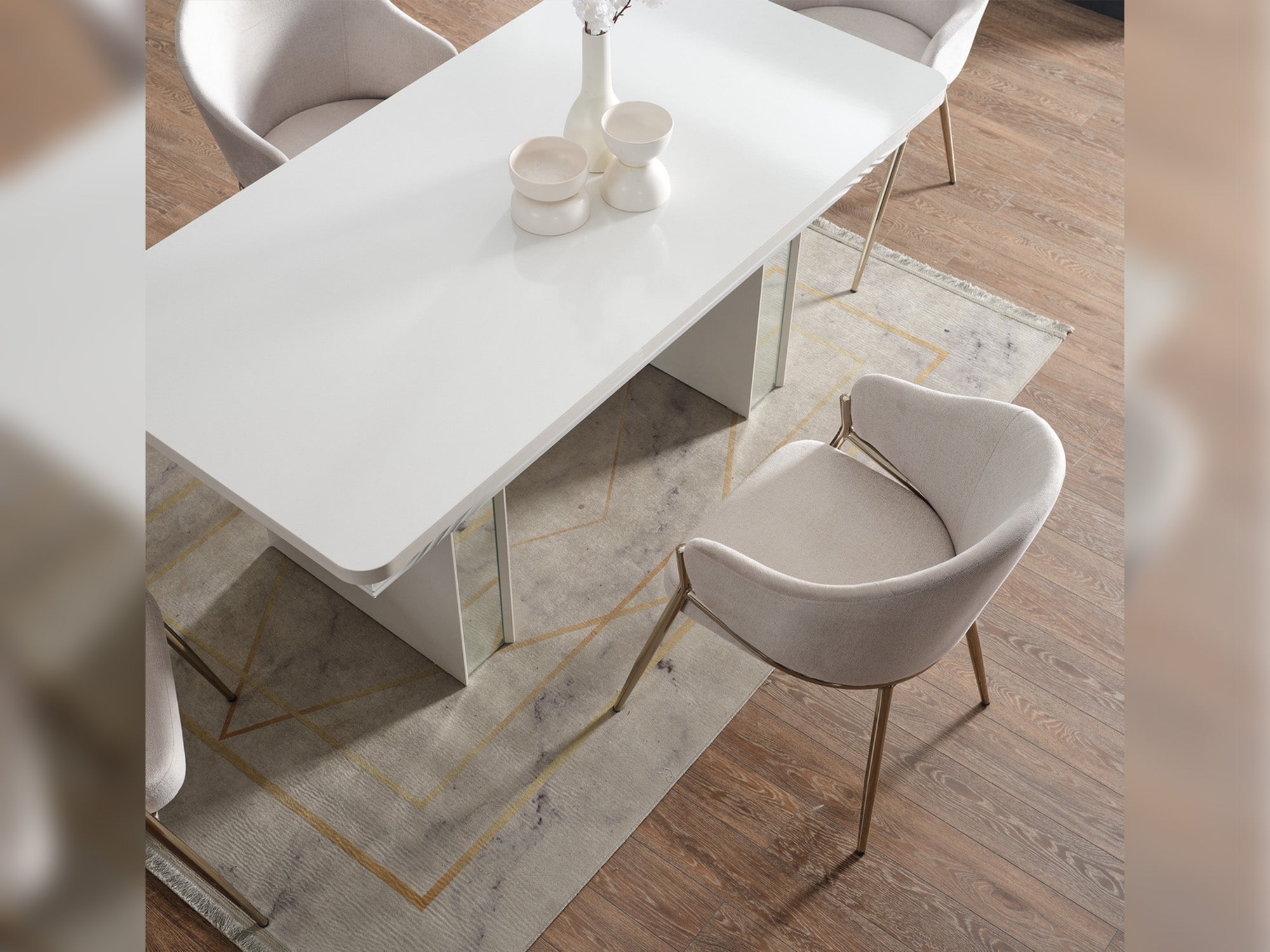 Esperanza Diningroom (Consol With Mirror & Dining Table & 6 Dining Chair)