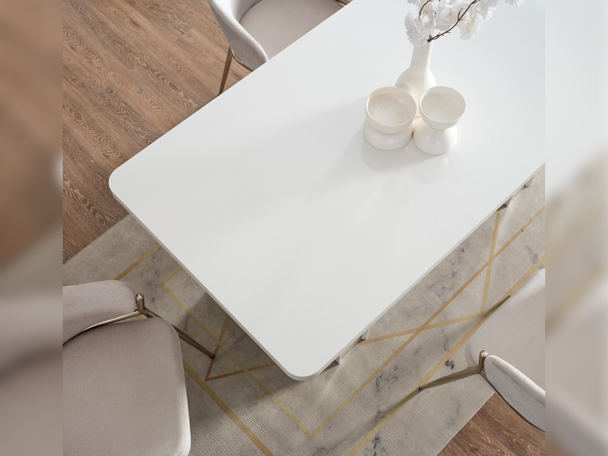 Esperanza Diningroom (Consol With Mirror & Dining Table & 6 Dining Chair)