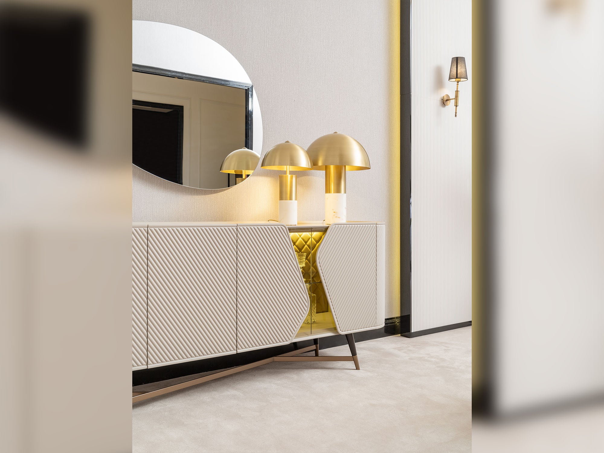 Essenza Consol With Mirror