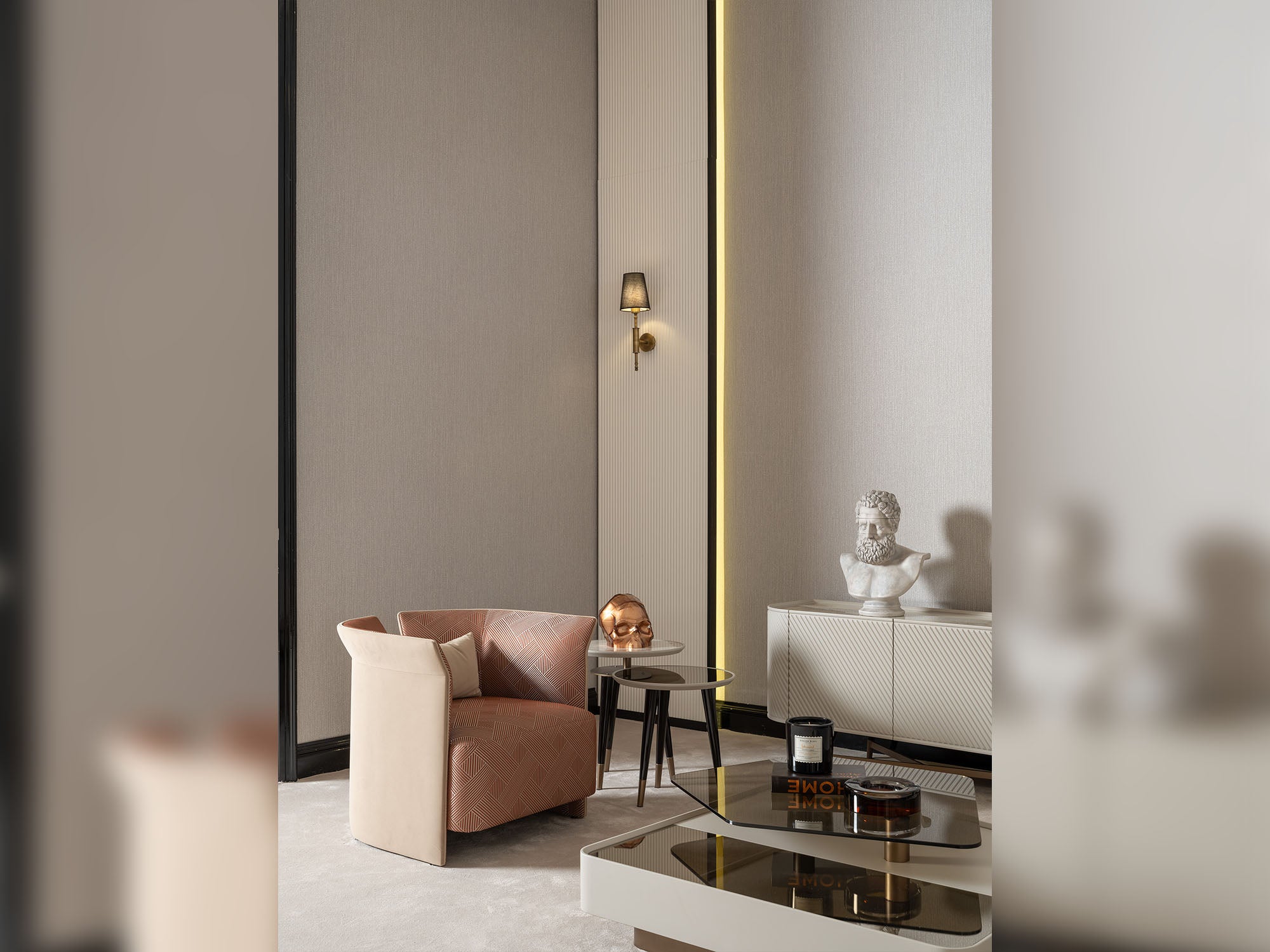 Essenza Chair