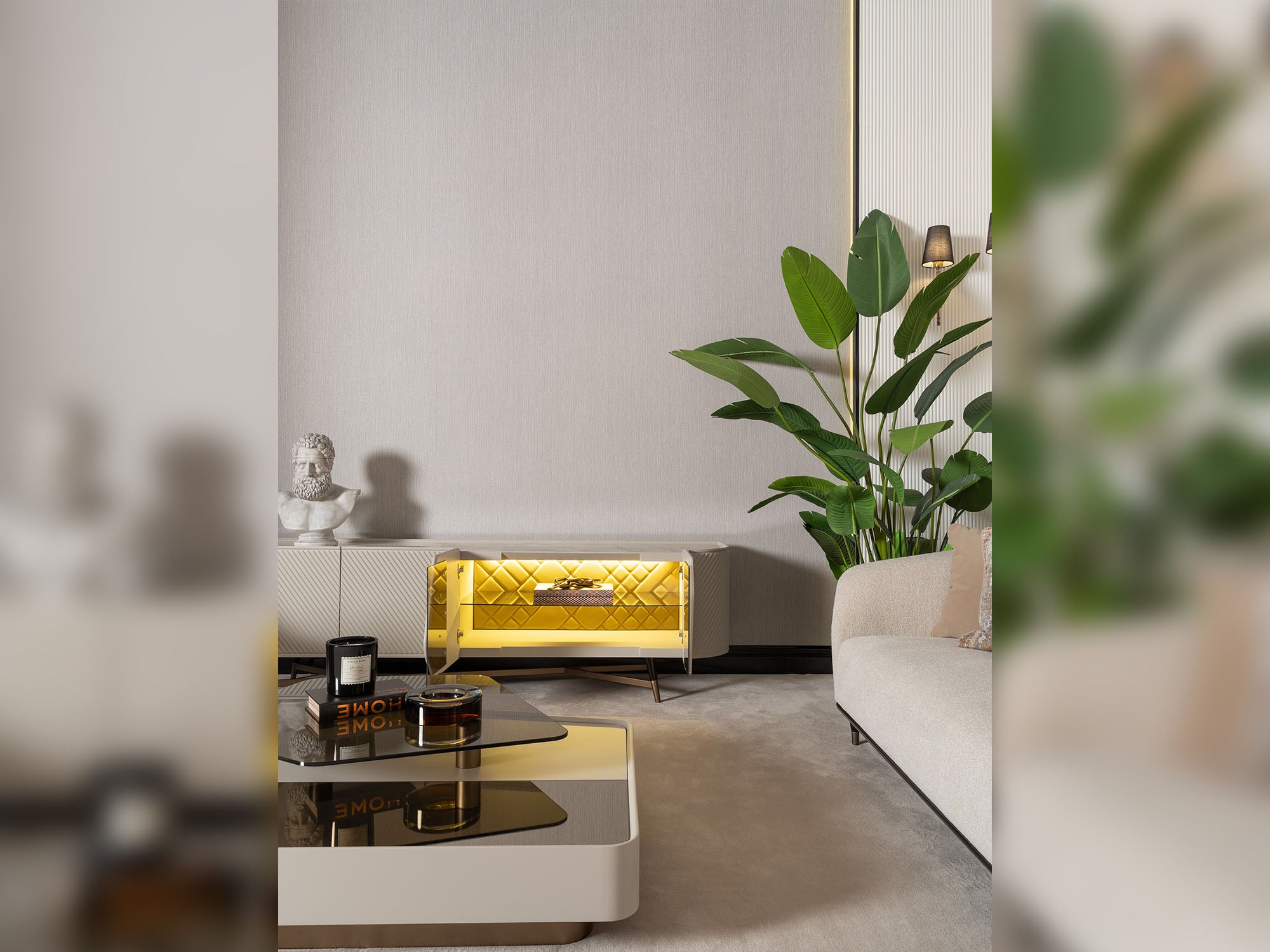 Essenza Tv Stand