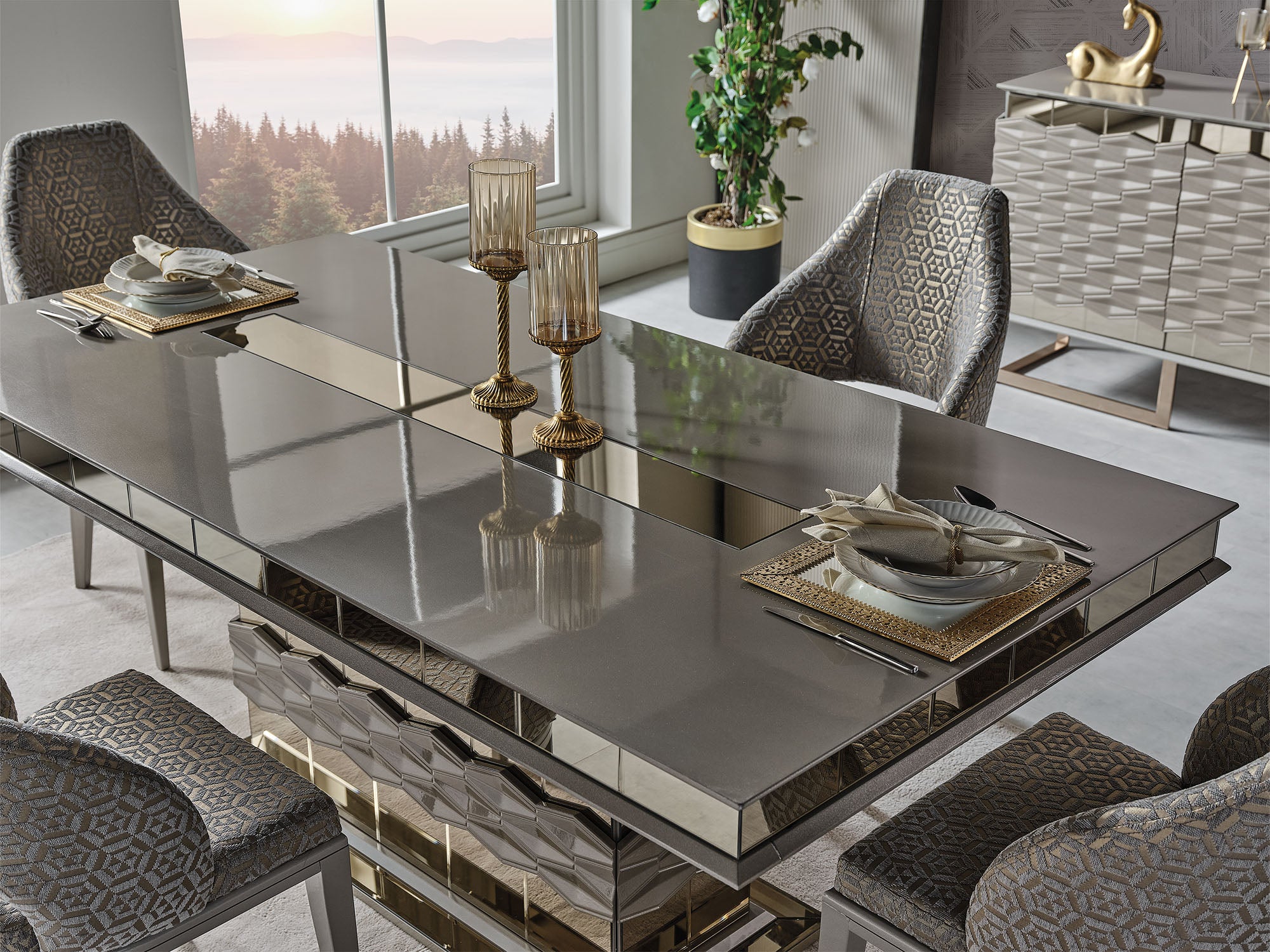 Gokce Diningroom (Consol With Mirror & Dining Table & 6 Dining Chair)