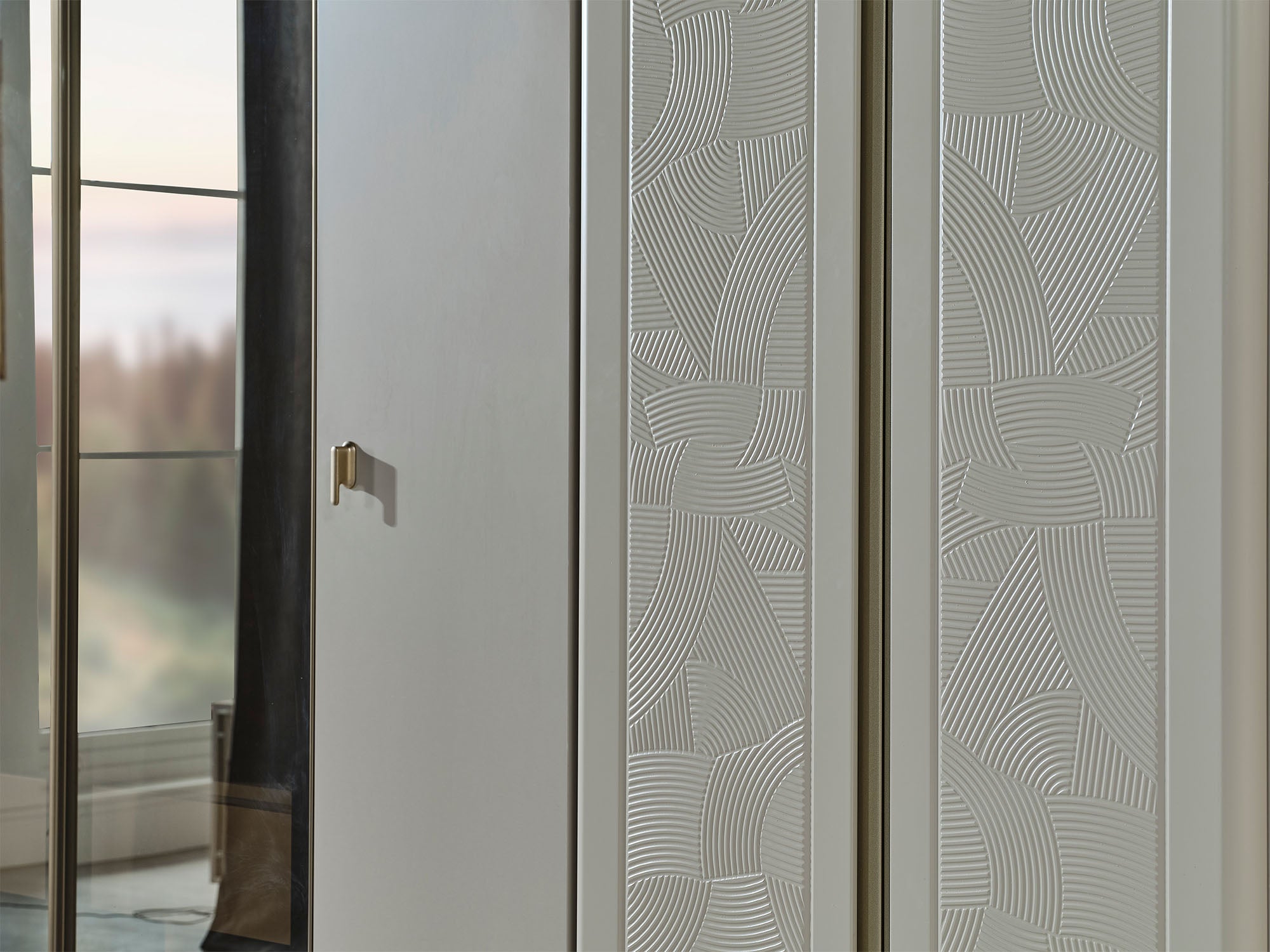 Hisar Wardrobe