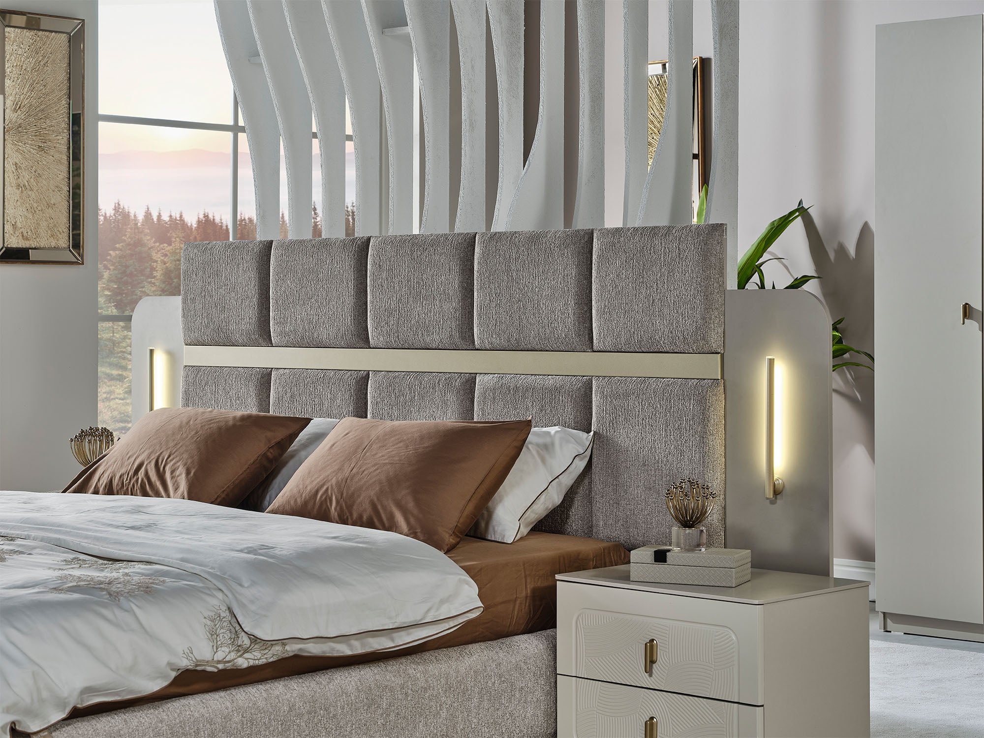 Hisar Bedroom (Queen Frame With Headboard & Dresser With Mirror & Ottoman & 2 Nightstand)