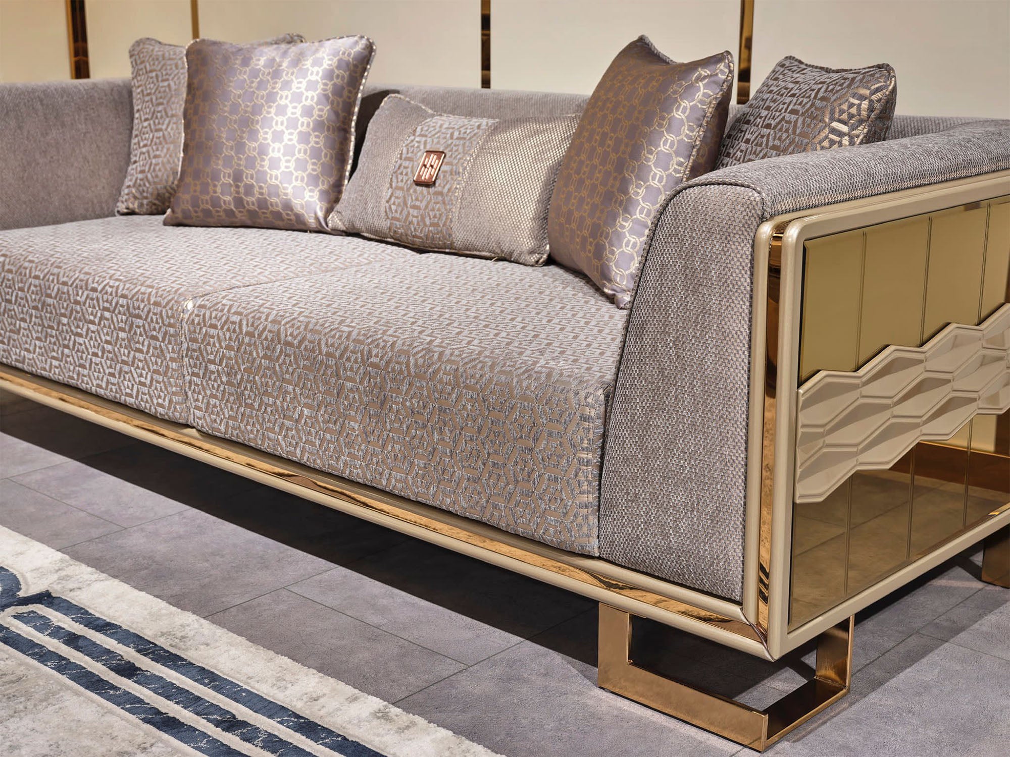 Lucas Stationary Sofa