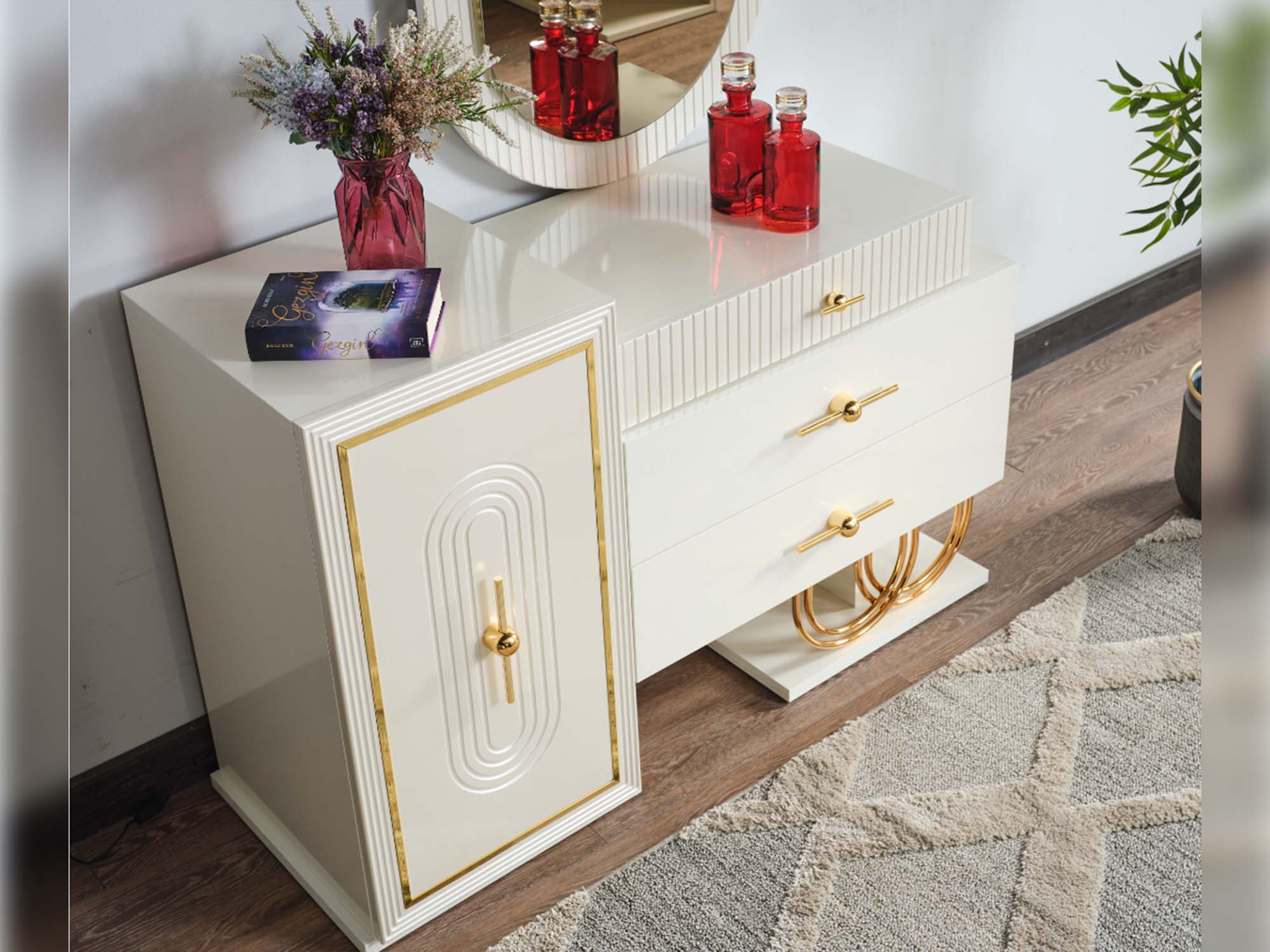 Marsel Dresser With Mirror