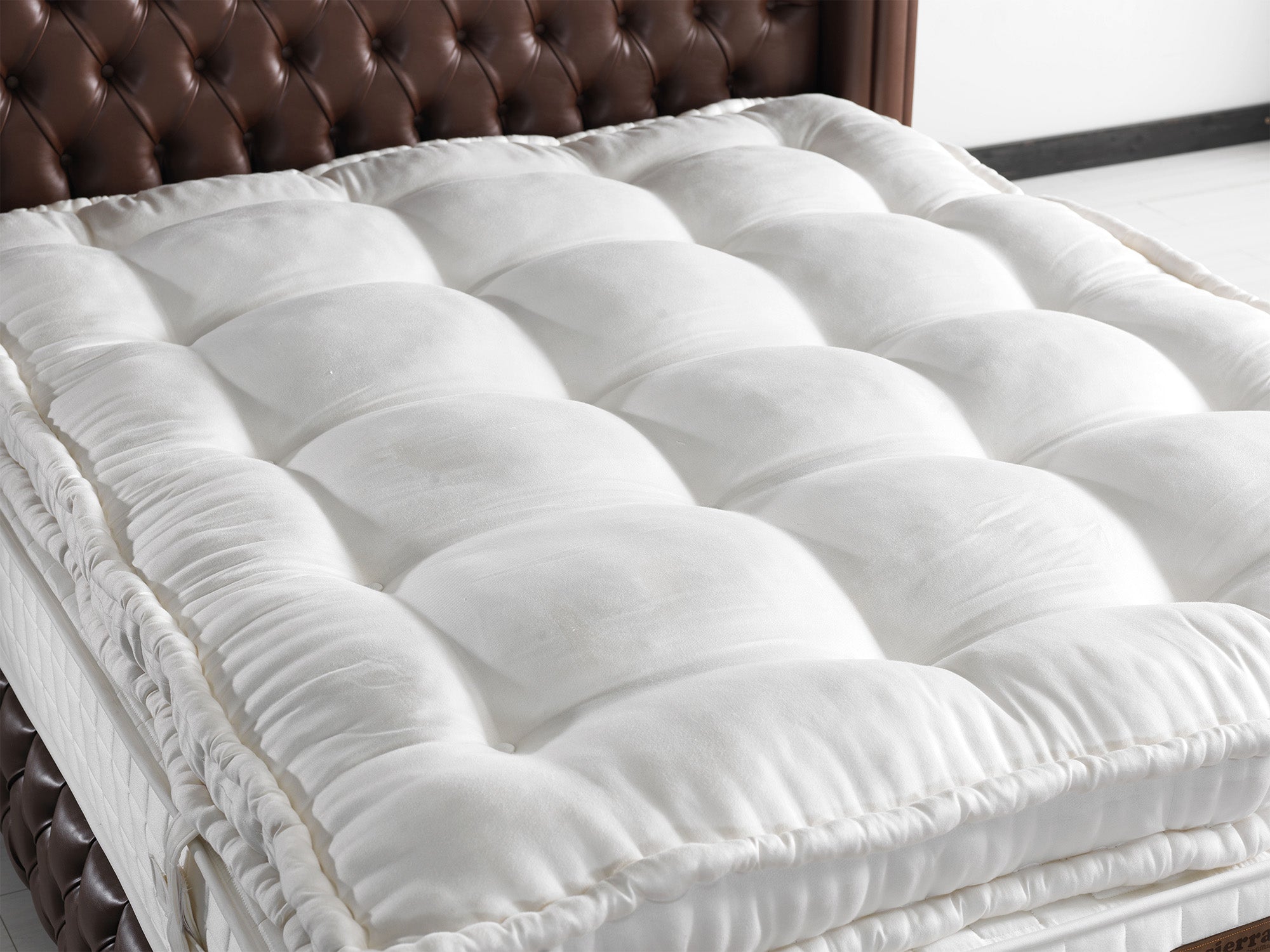 Monalisa Storage Bed With Headboard Brown